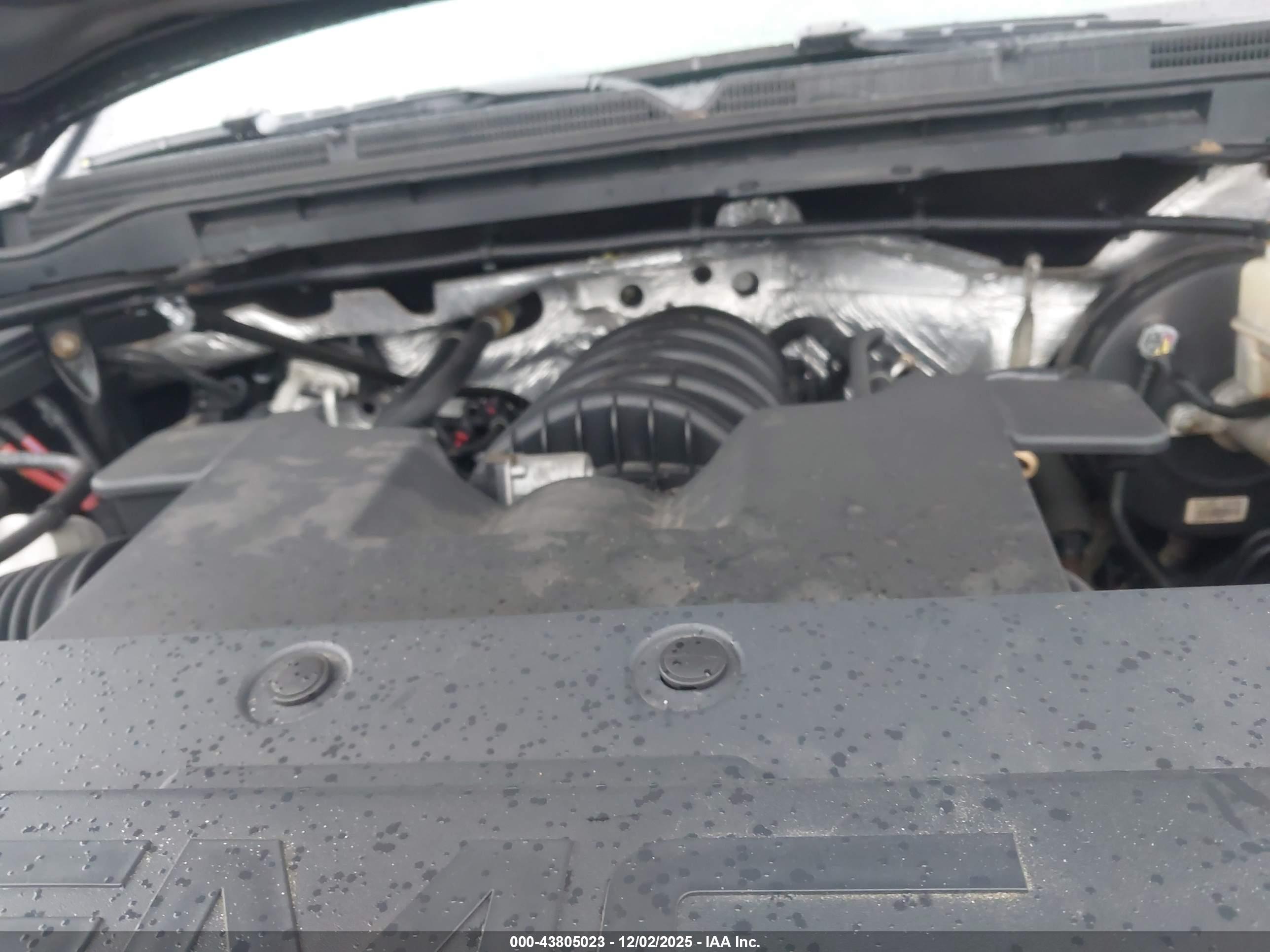 GMC SIERRA image 10