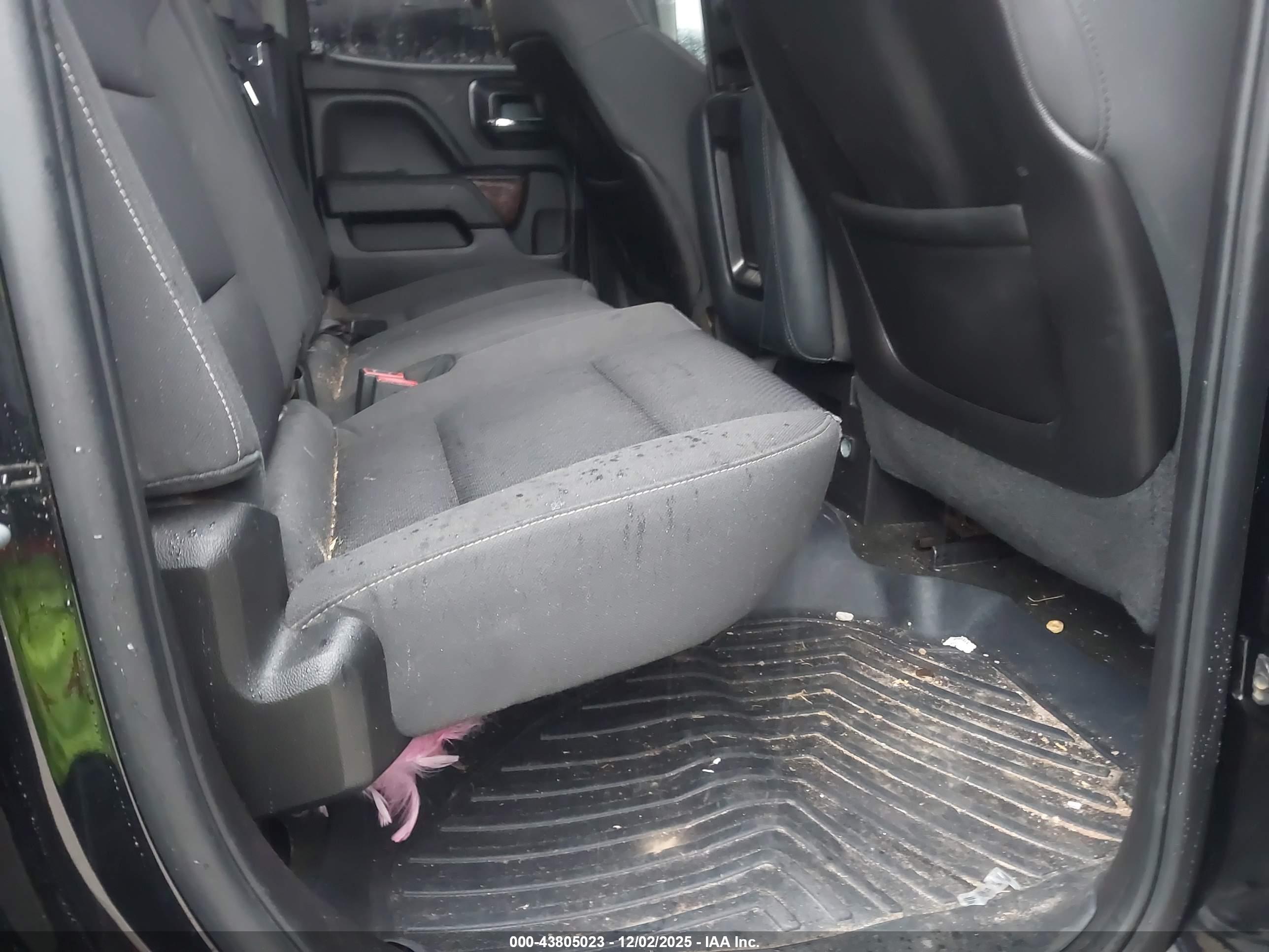 GMC SIERRA image 8