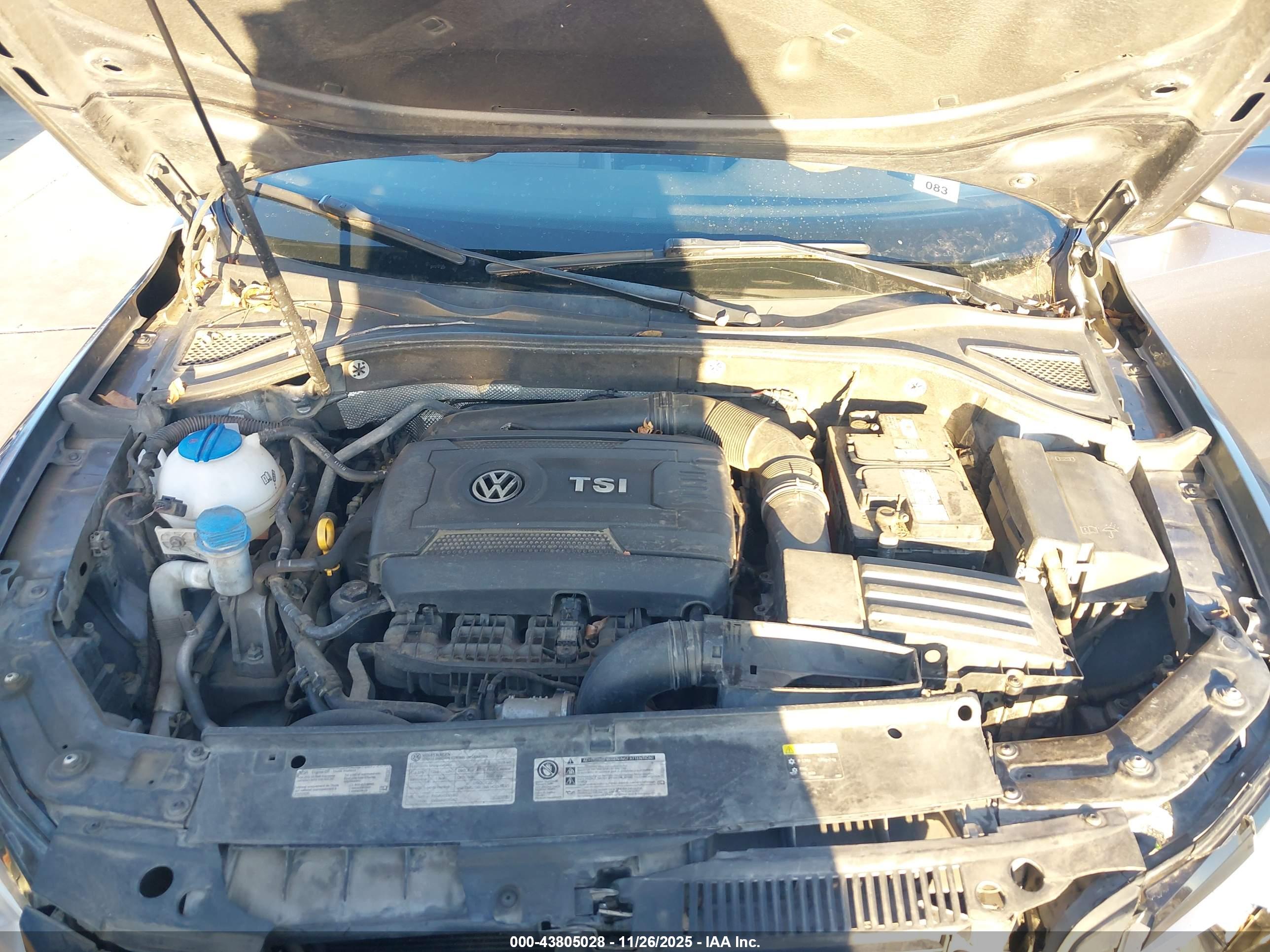 VOLKSWAGEN PASSAT image 10