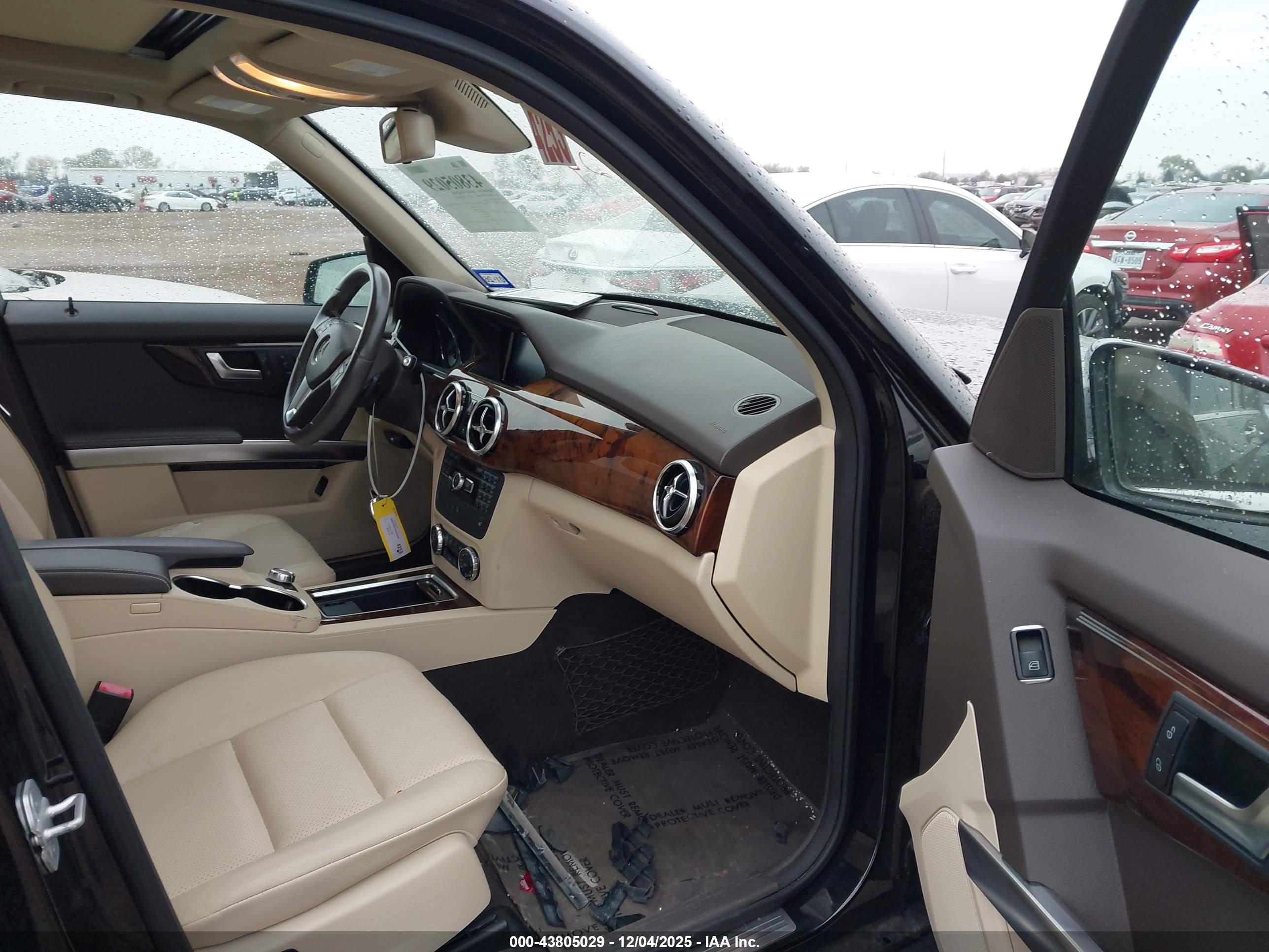 MERCEDES-BENZ GLK image 5