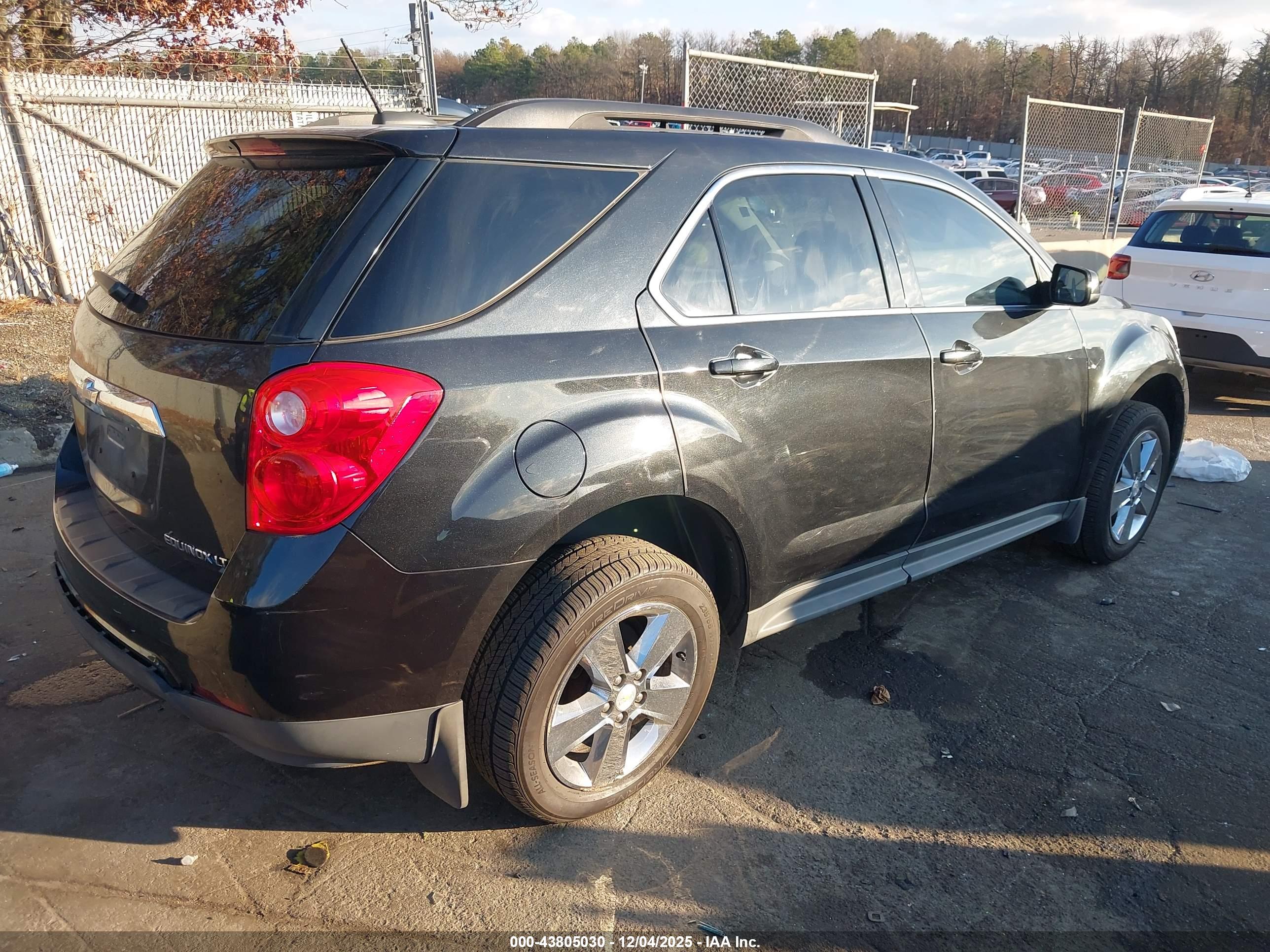 CHEVROLET EQUINOX image 4