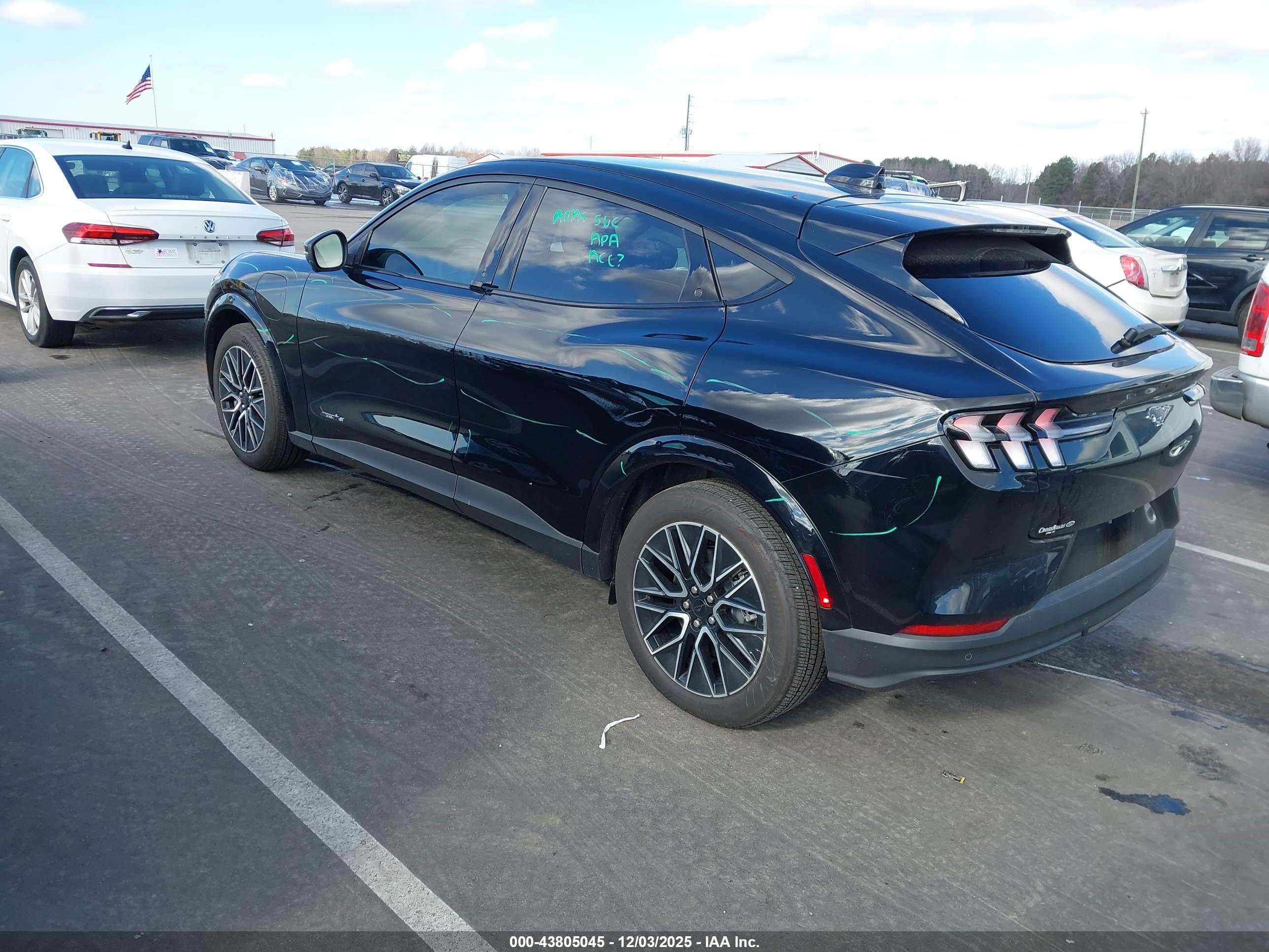 FORD MUSTANG image 3