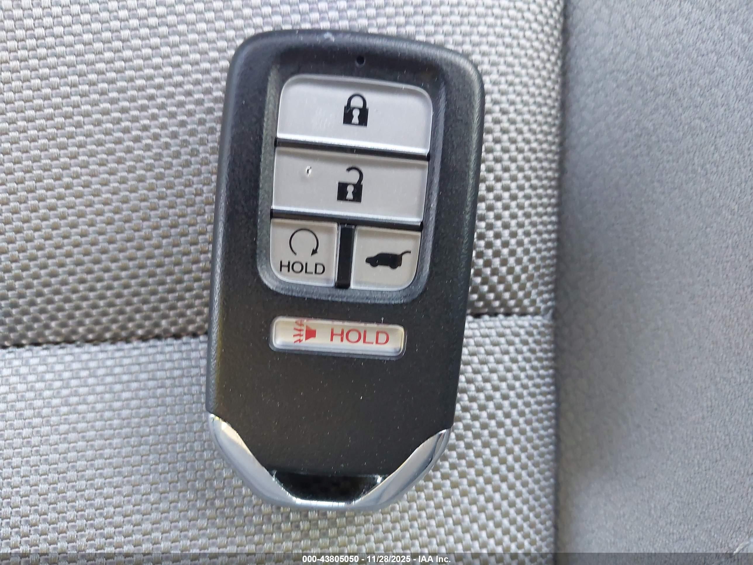 HONDA CR-V image 11