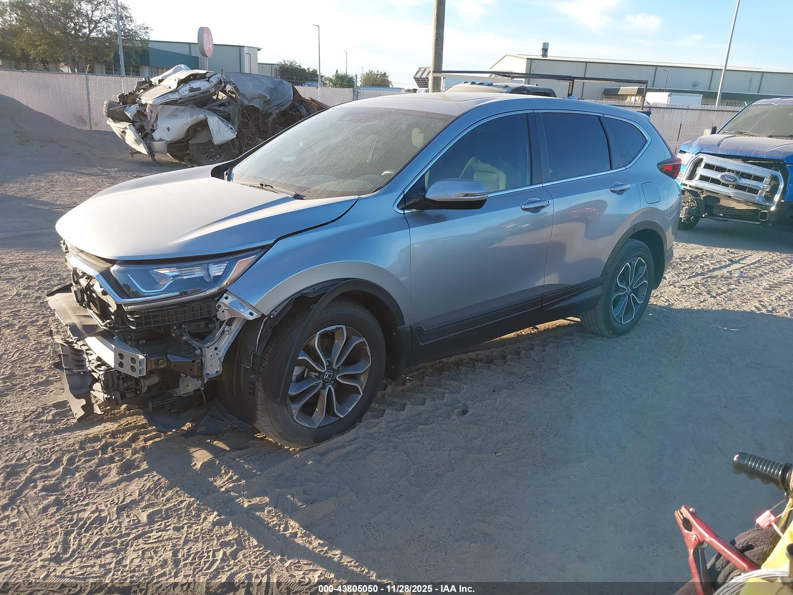 HONDA CR-V image 2
