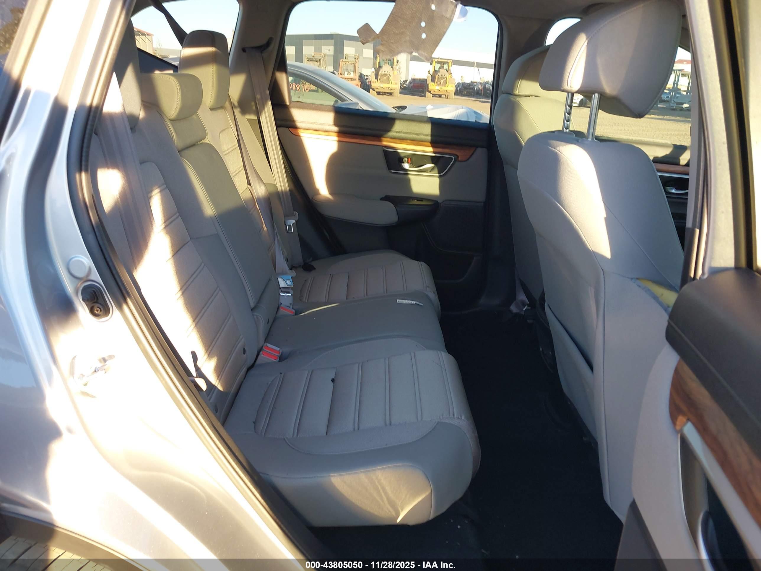 HONDA CR-V image 8