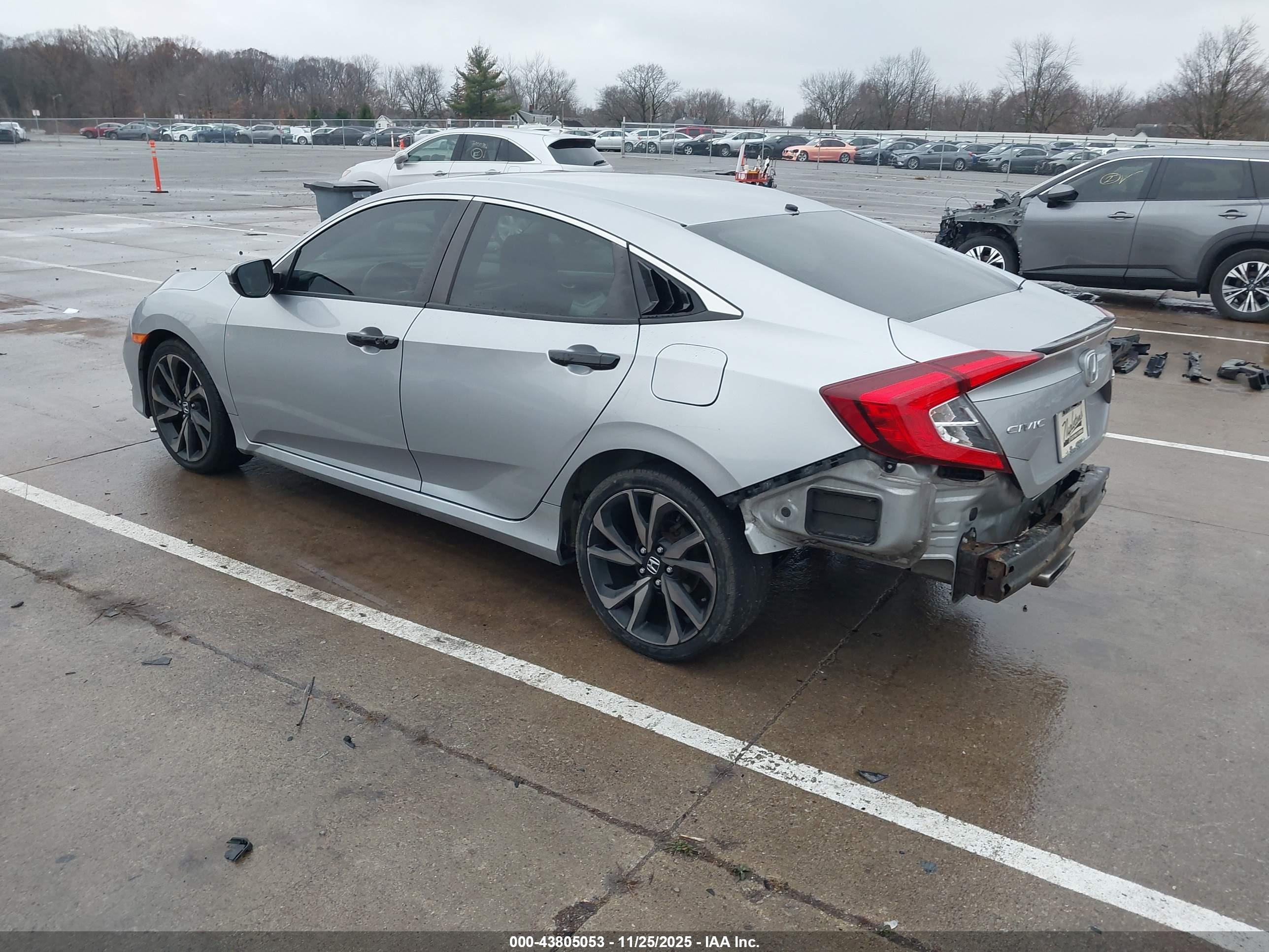 HONDA CIVIC image 3