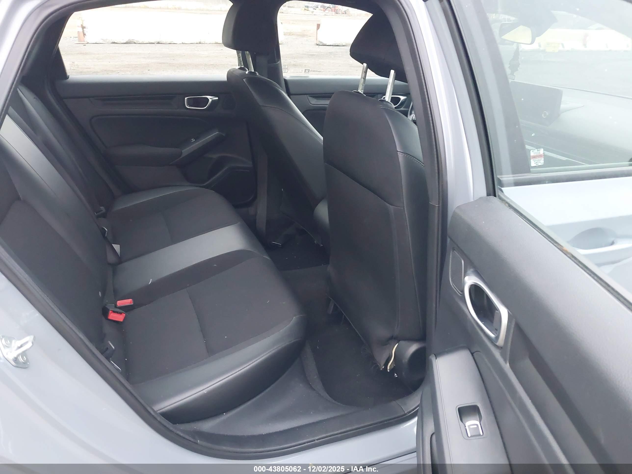 HONDA CIVIC image 8