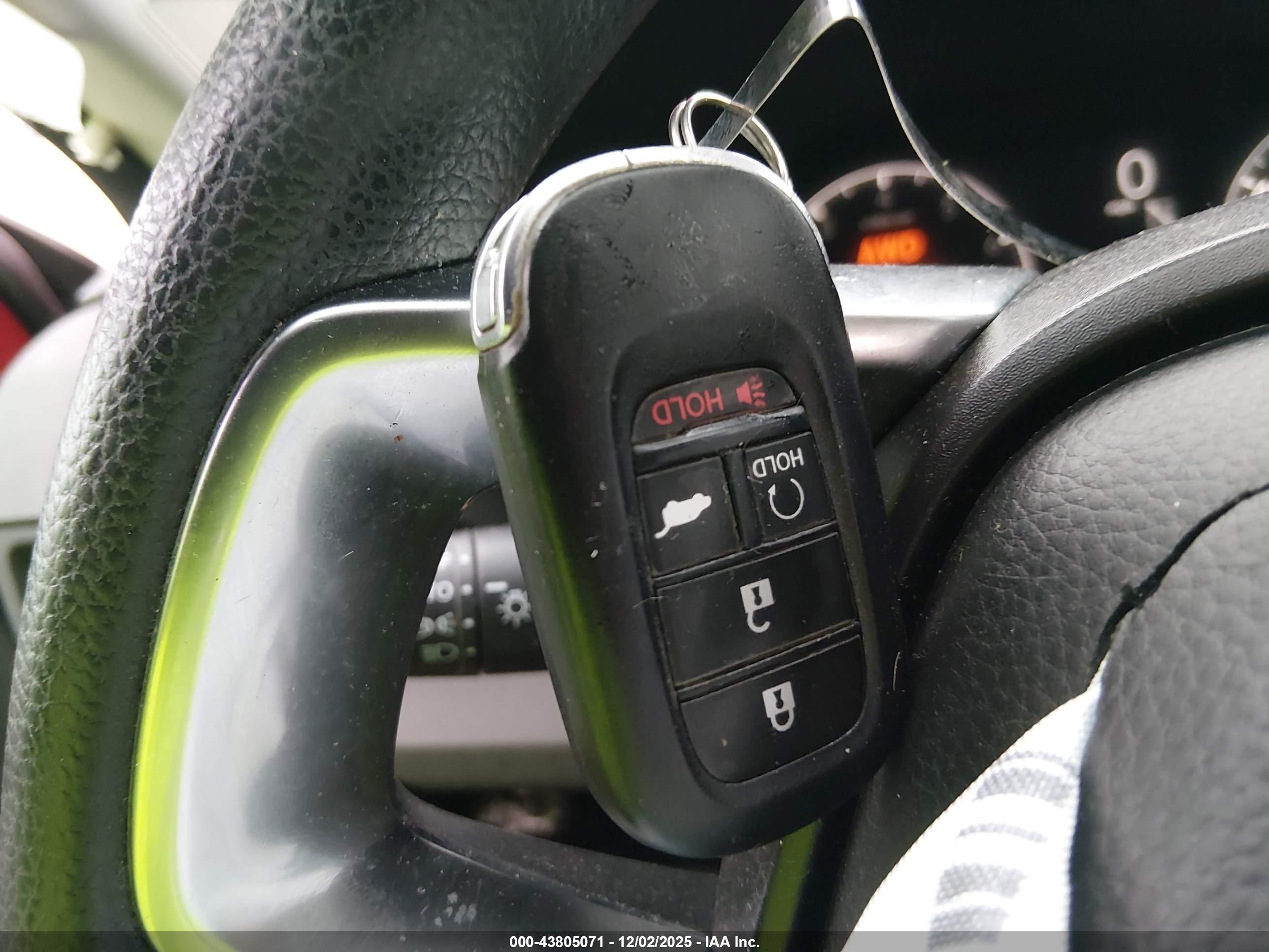 HONDA CR-V image 11