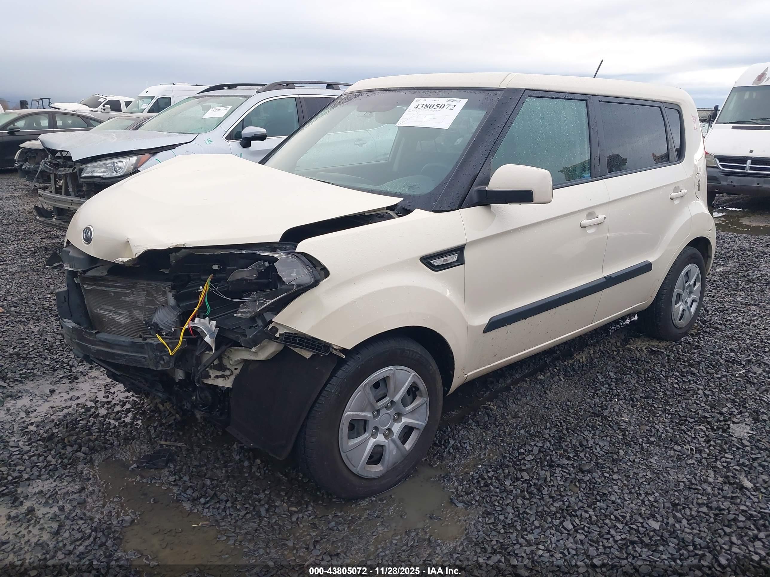 KIA SOUL image 2