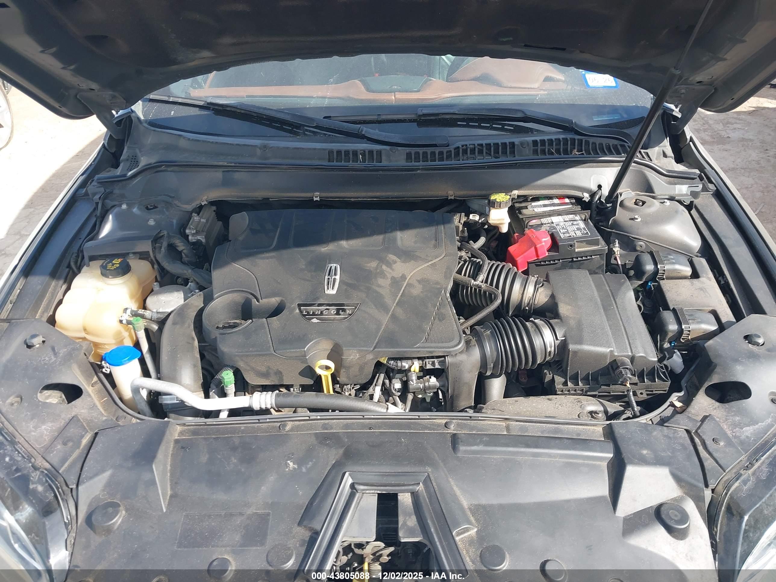 LINCOLN MKZ image 10