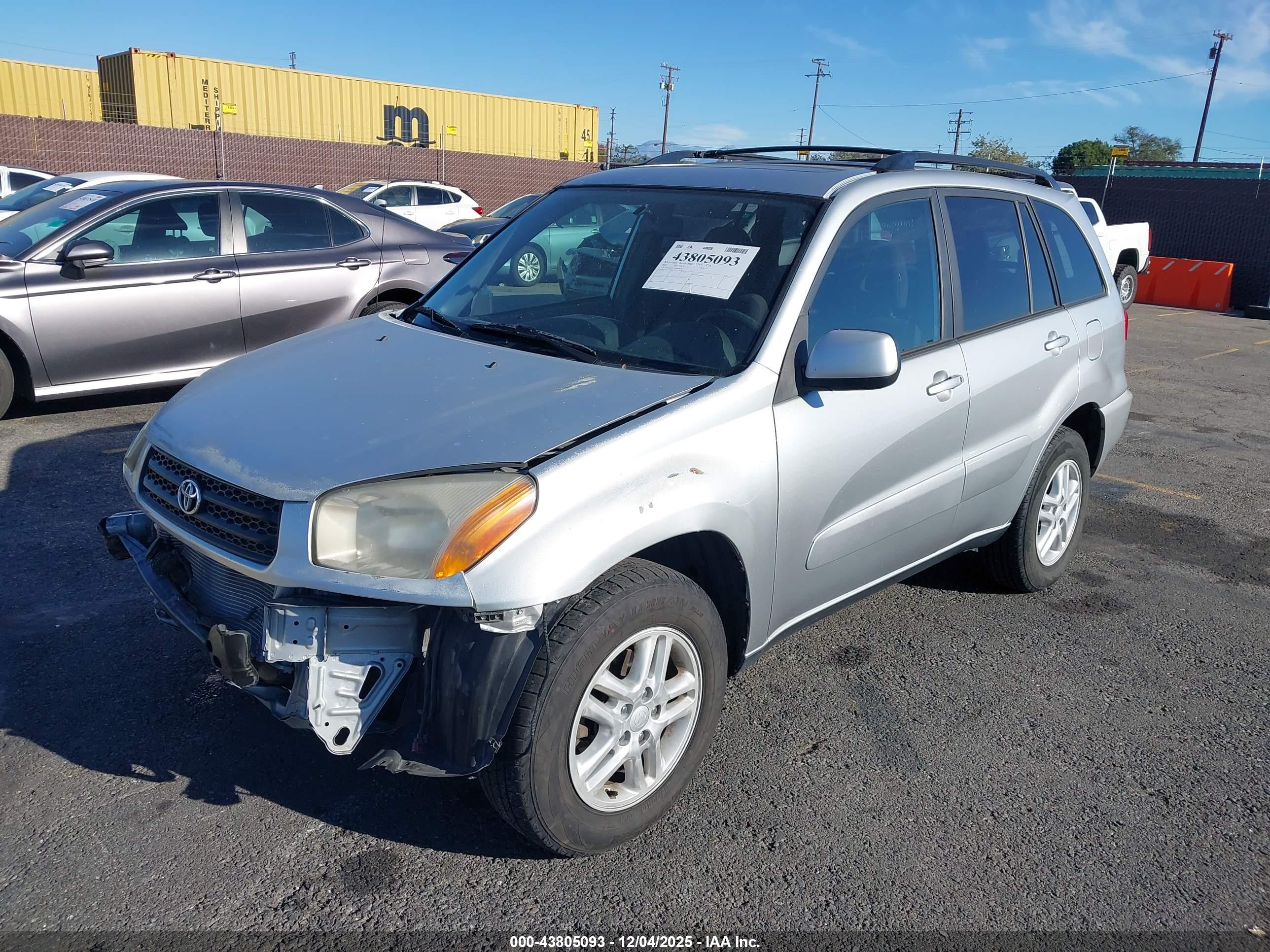 TOYOTA RAV4 image 2