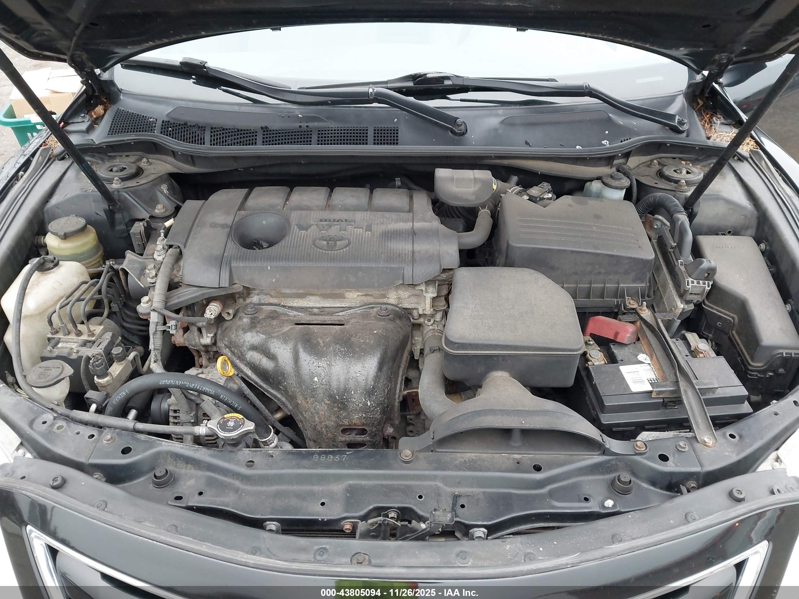 TOYOTA CAMRY image 10