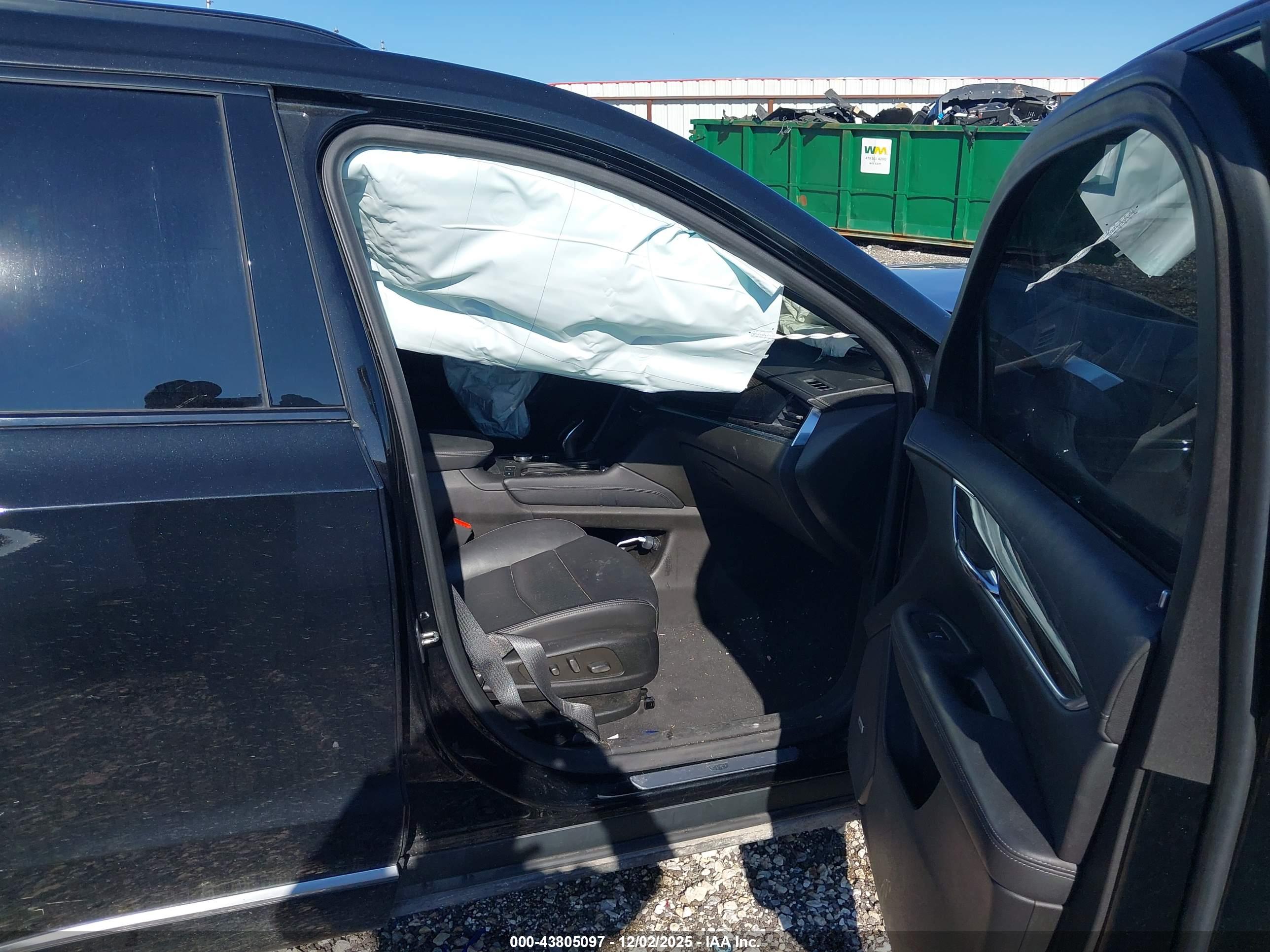 CADILLAC XT6 image 5