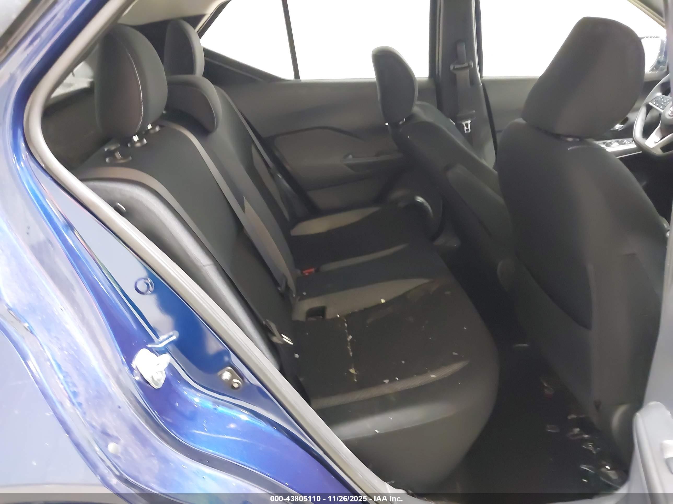 NISSAN KICKS image 8