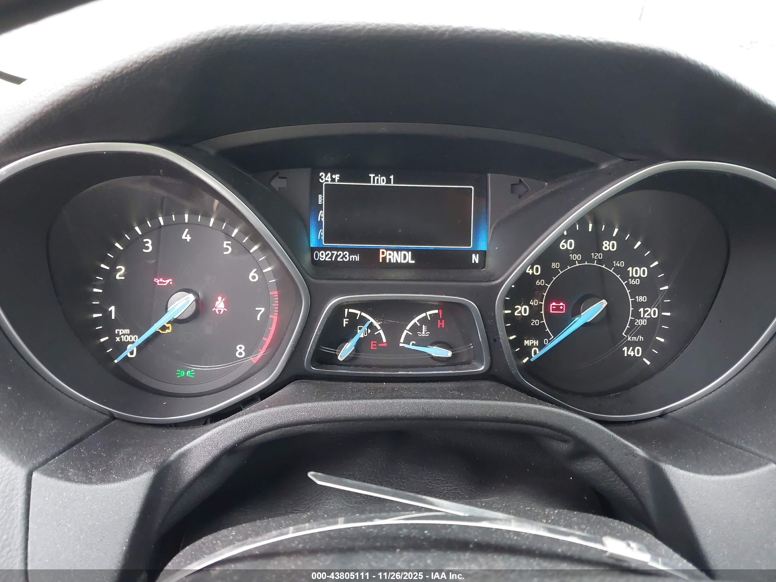 FORD FOCUS image 7