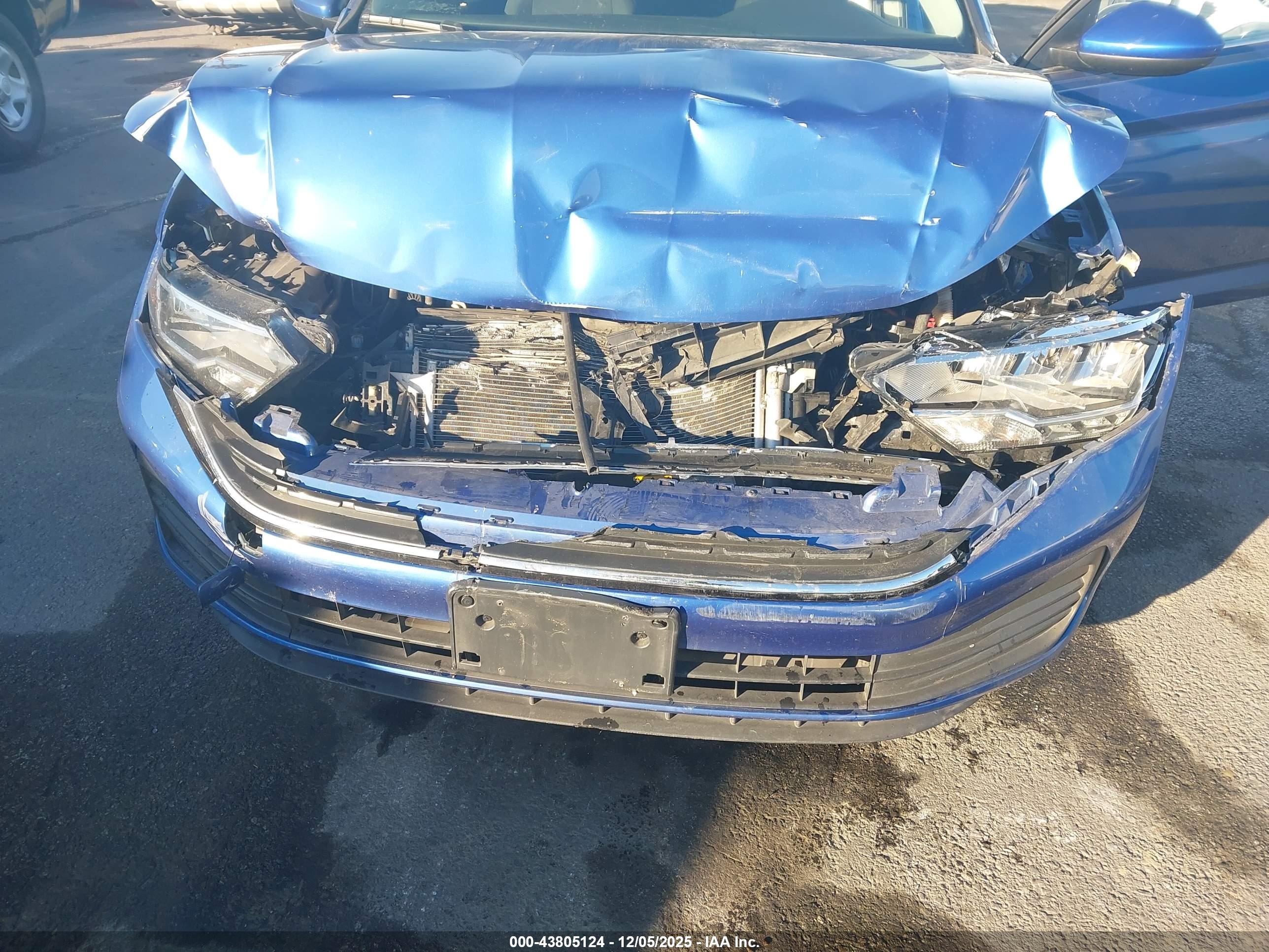 VOLKSWAGEN JETTA image 6