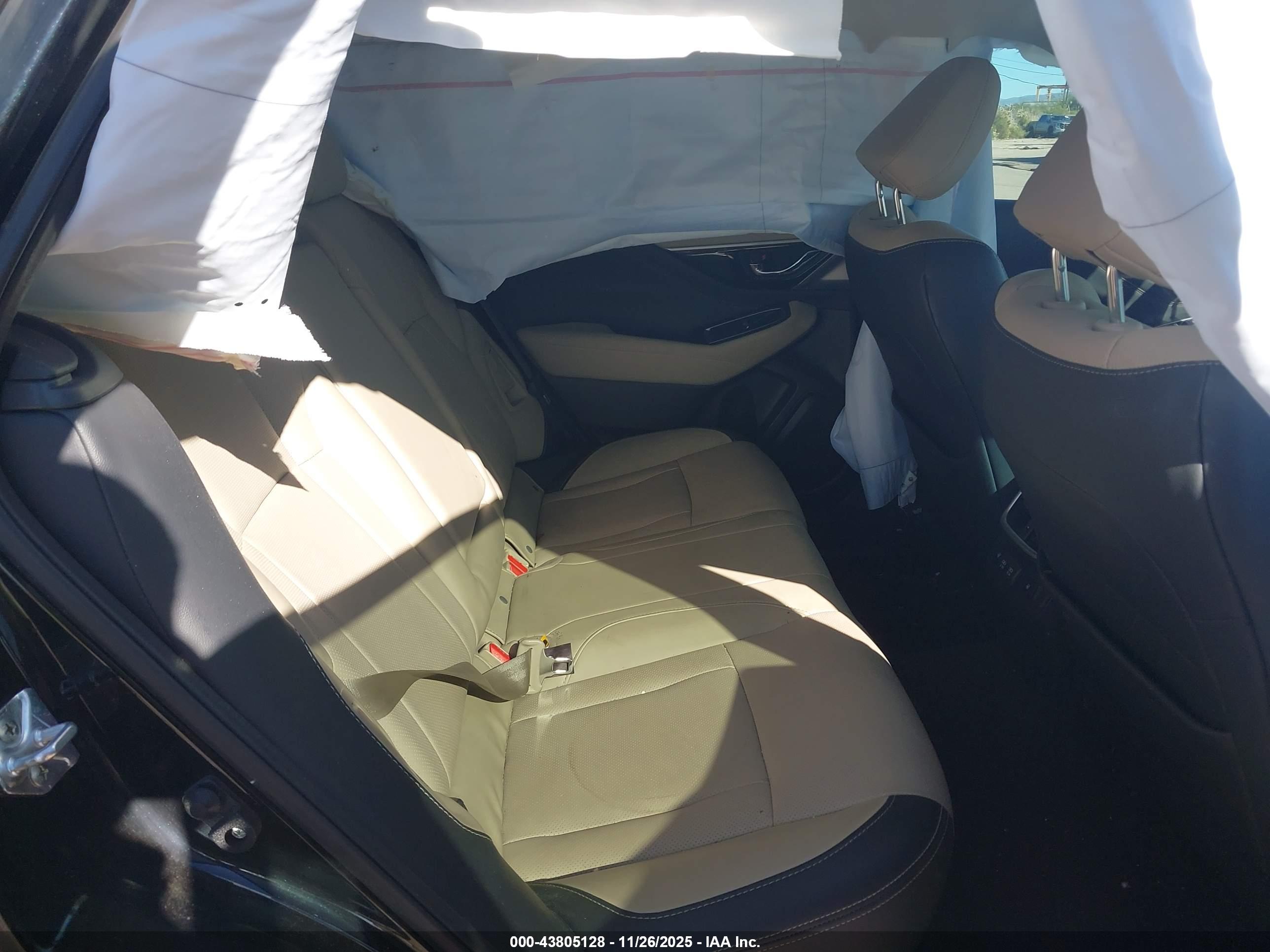 SUBARU OUTBACK image 8