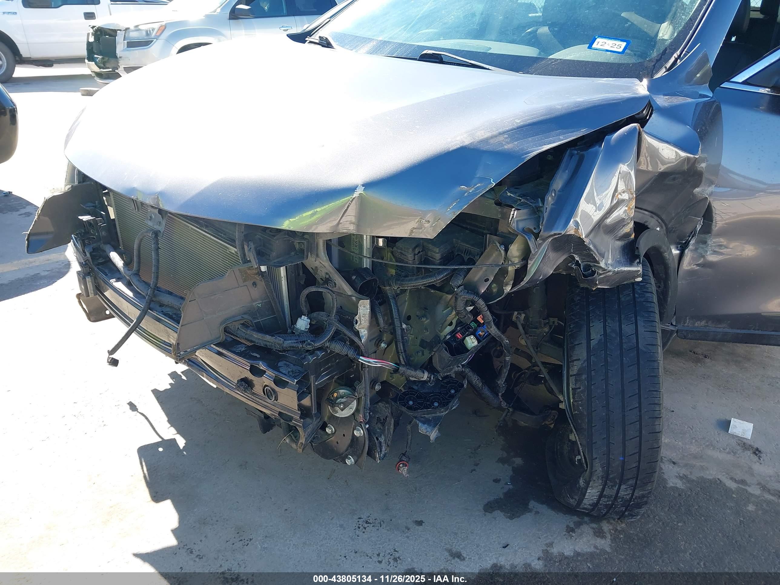 NISSAN ROGUE image 6
