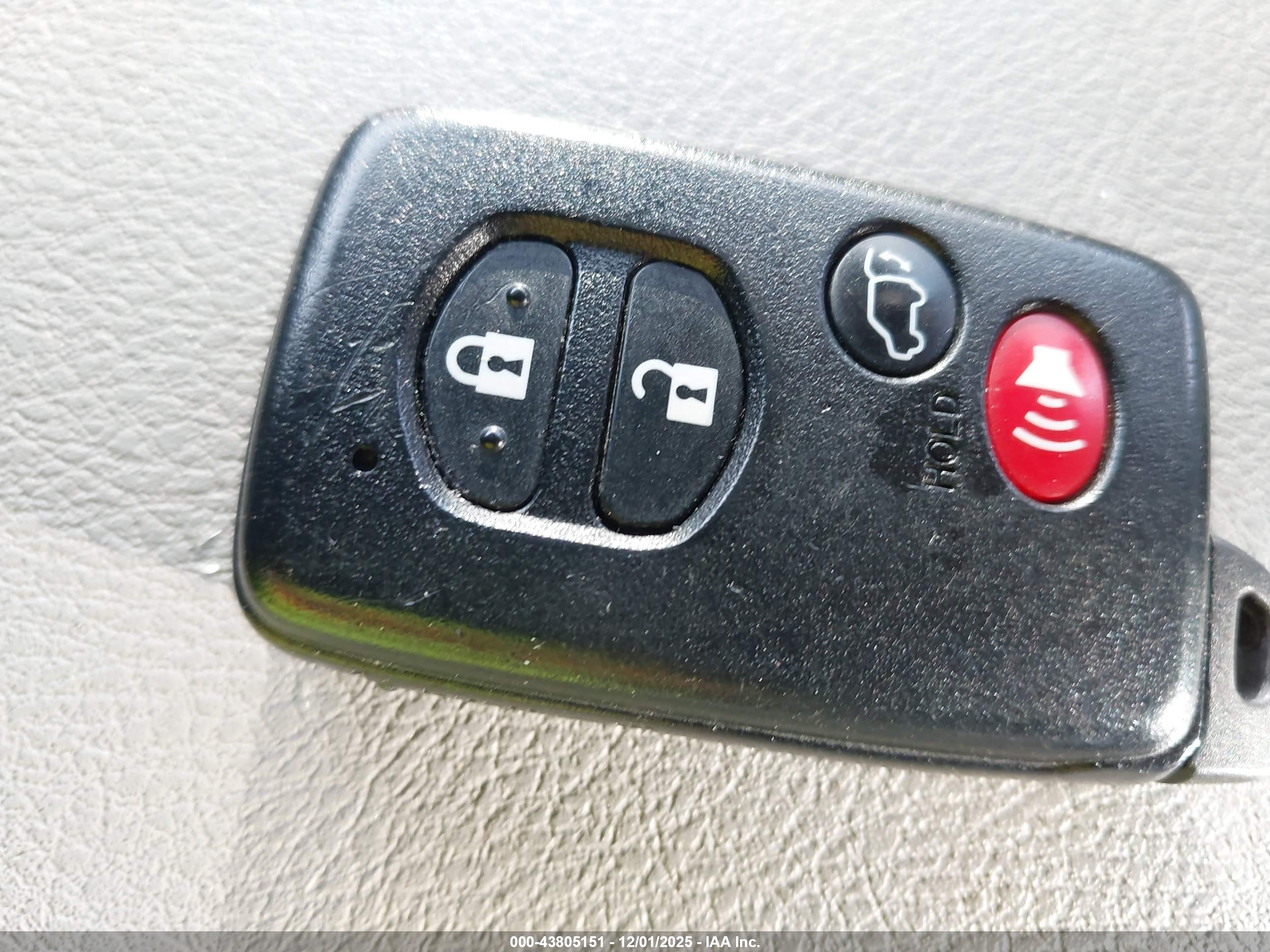 TOYOTA HIGHLANDER image 11