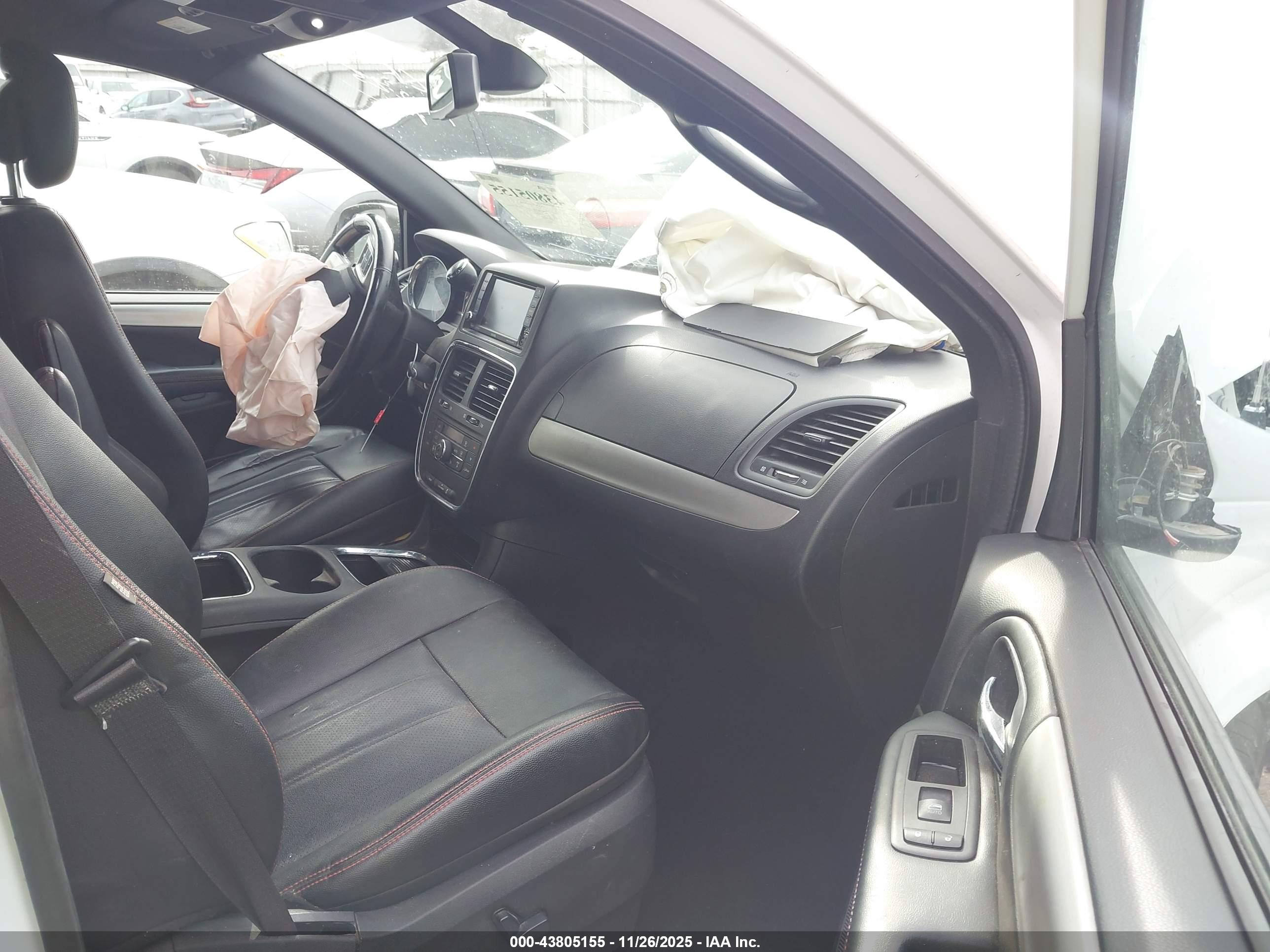 DODGE GRAND image 5
