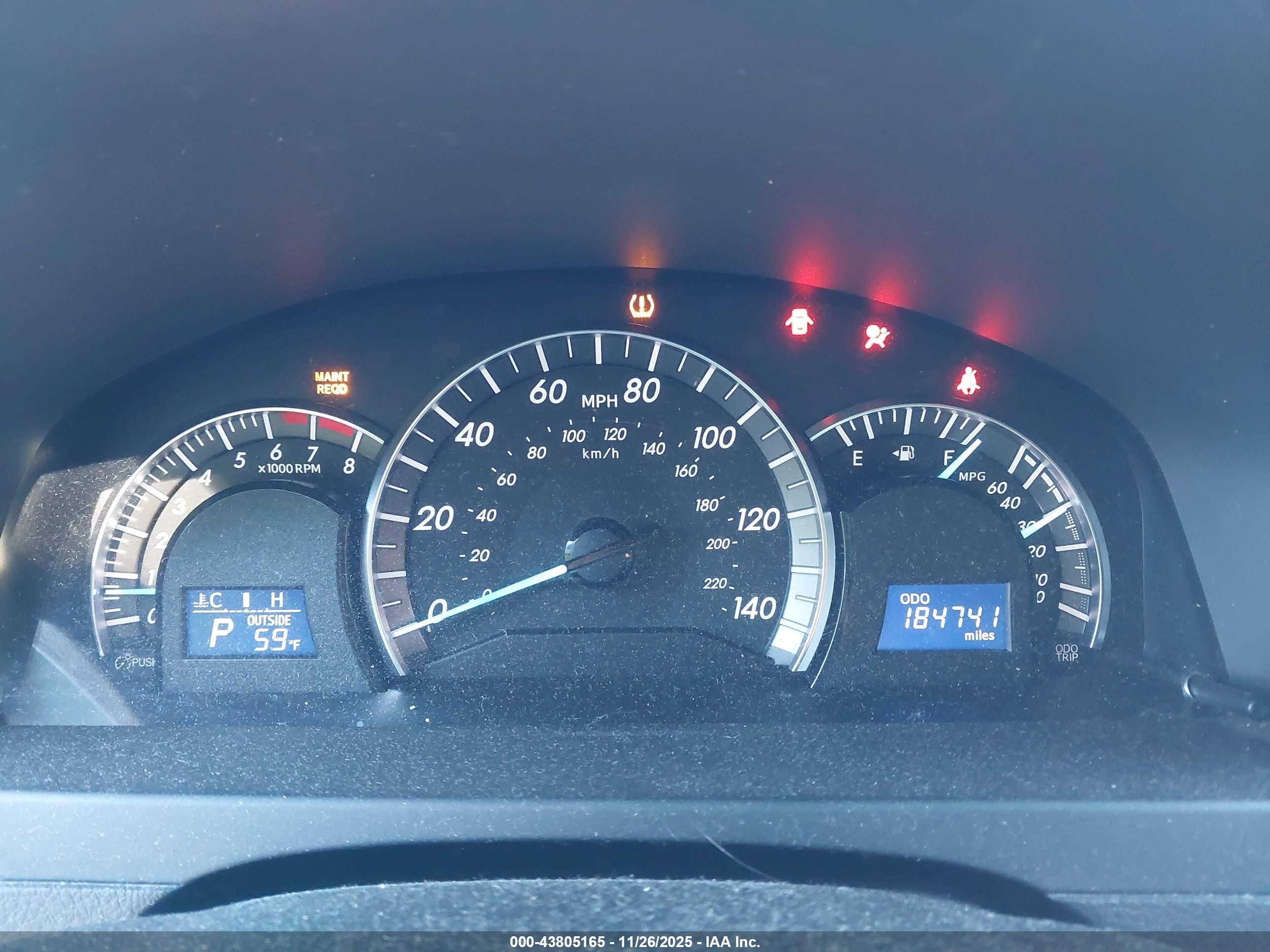 TOYOTA CAMRY image 7