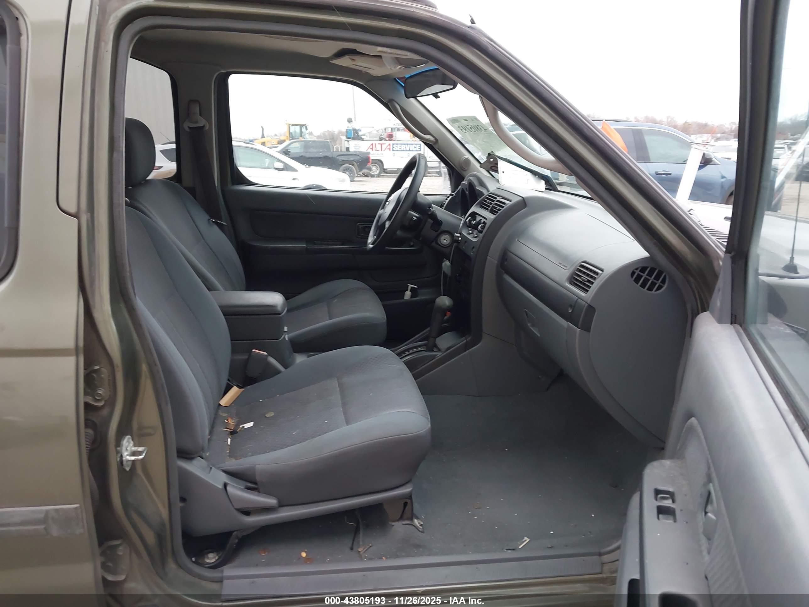 NISSAN XTERRA image 5