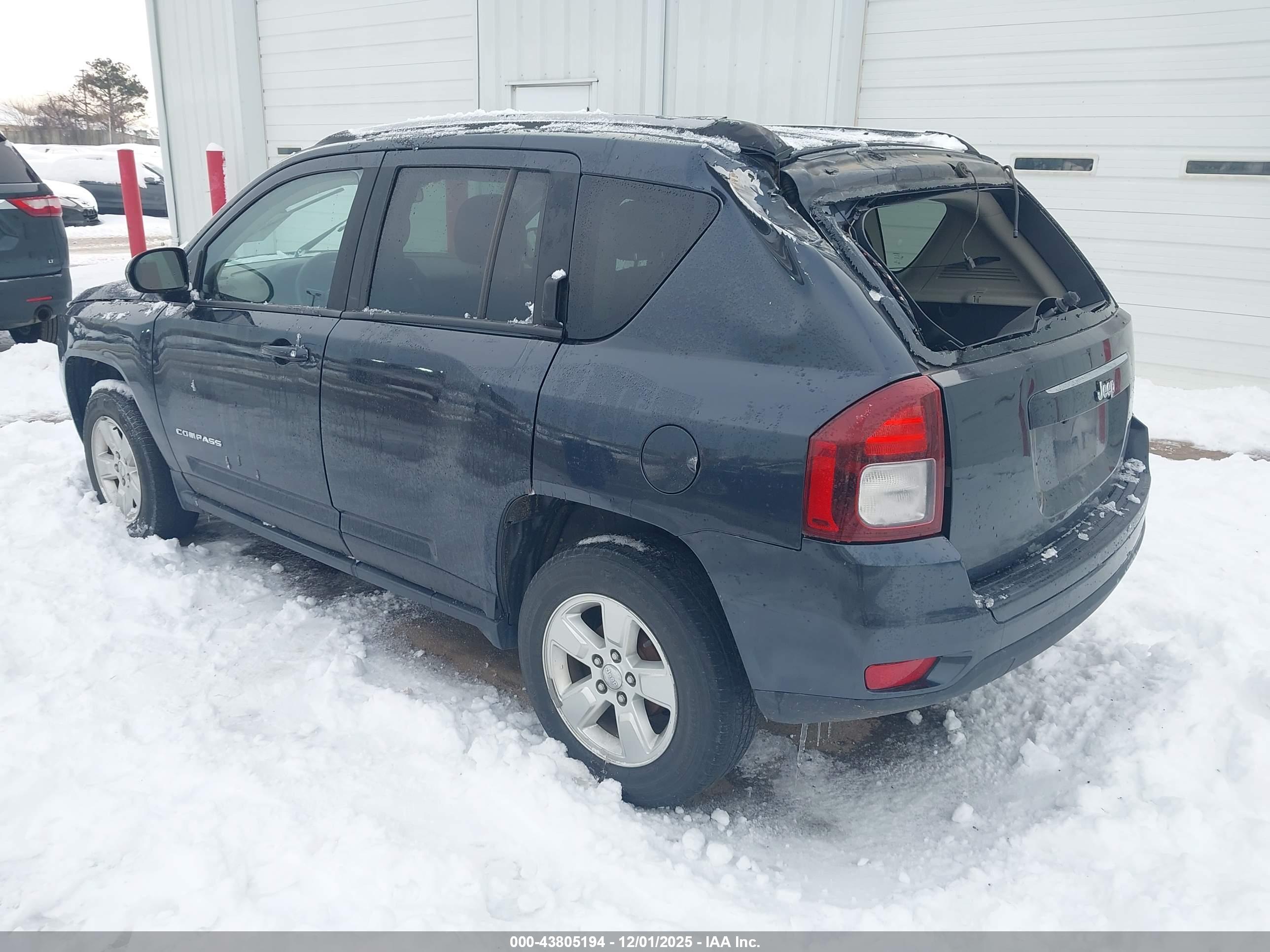 JEEP COMPASS image 3