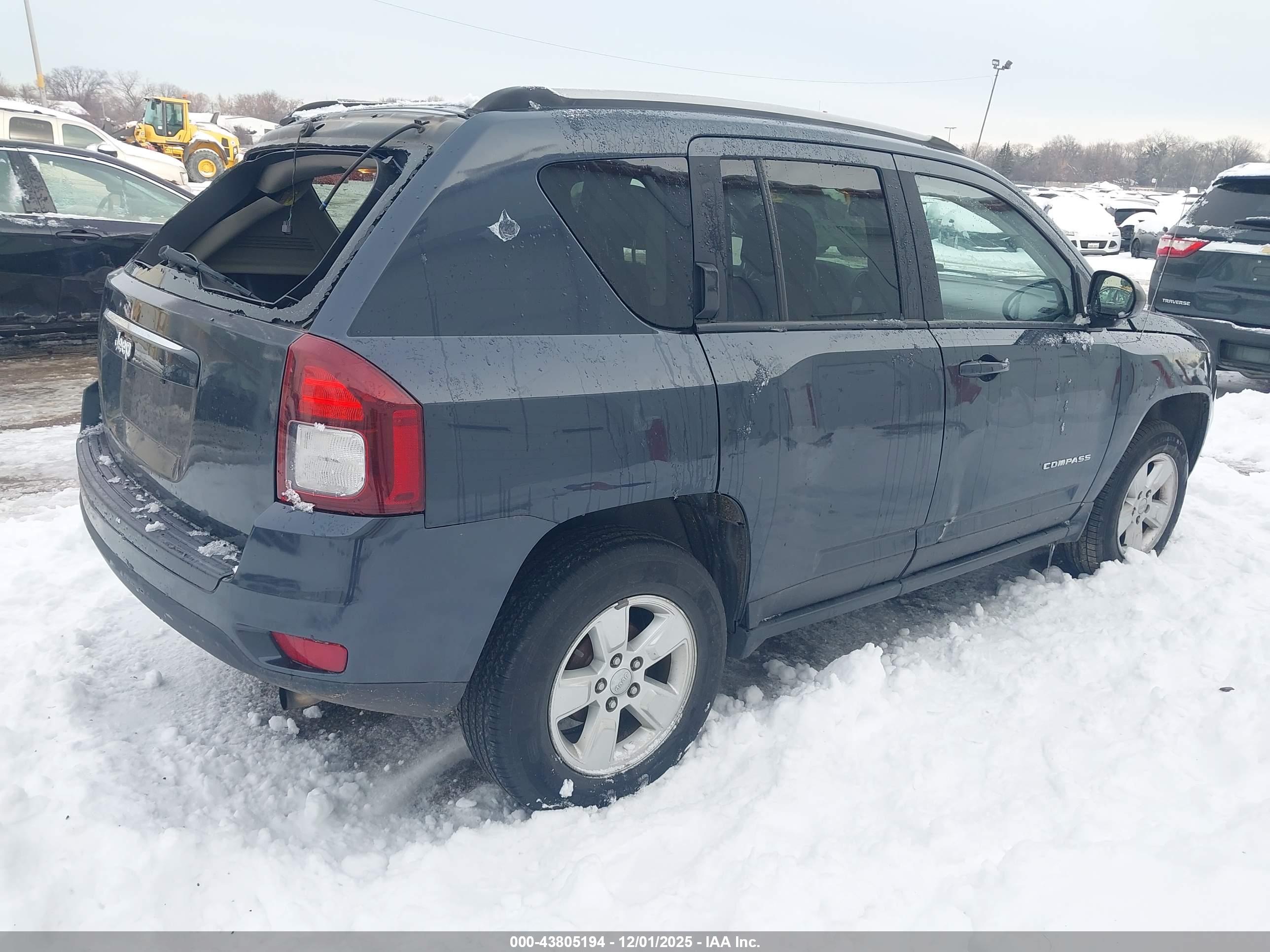 JEEP COMPASS image 4