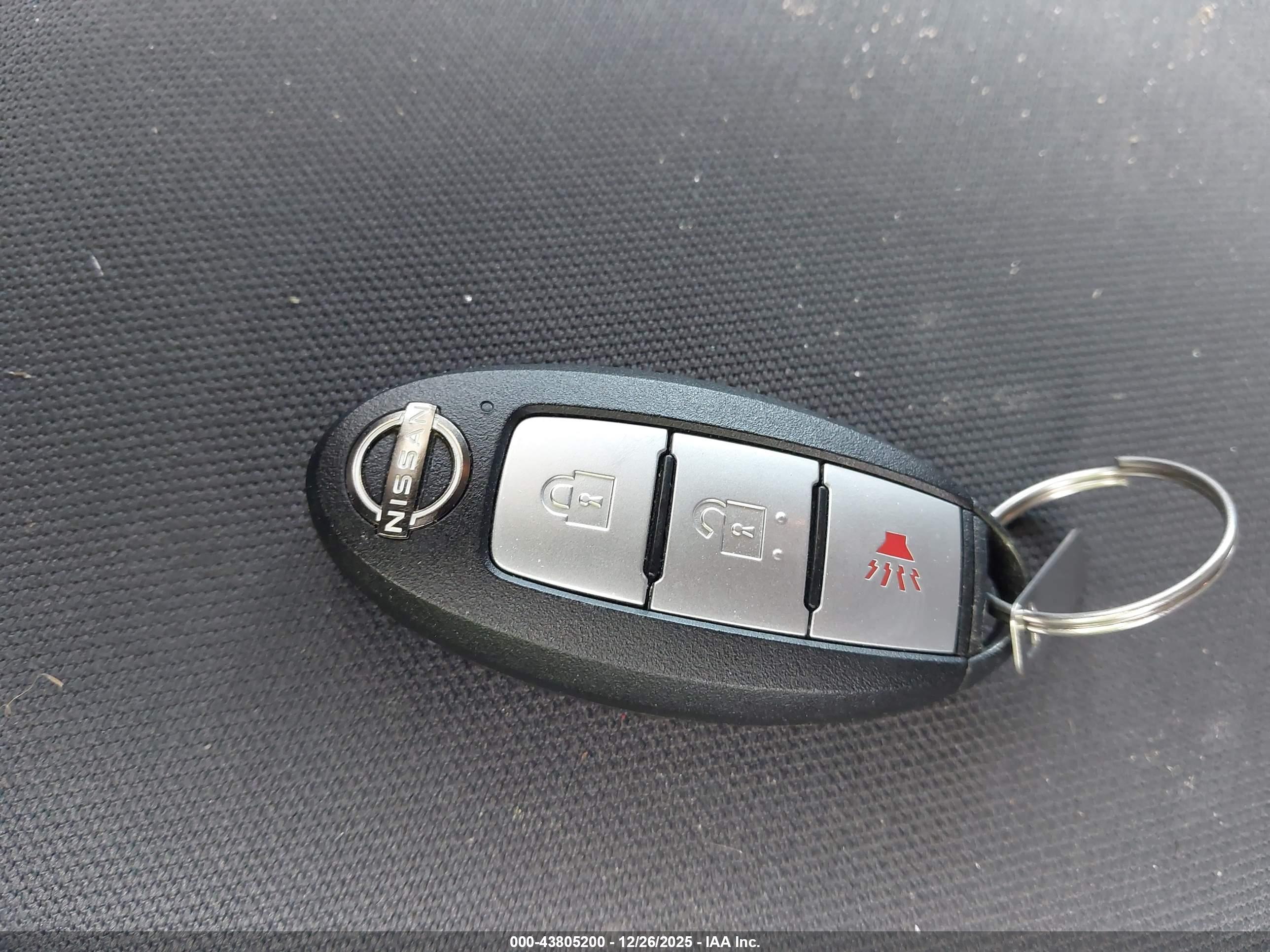 NISSAN FRONTIER image 11