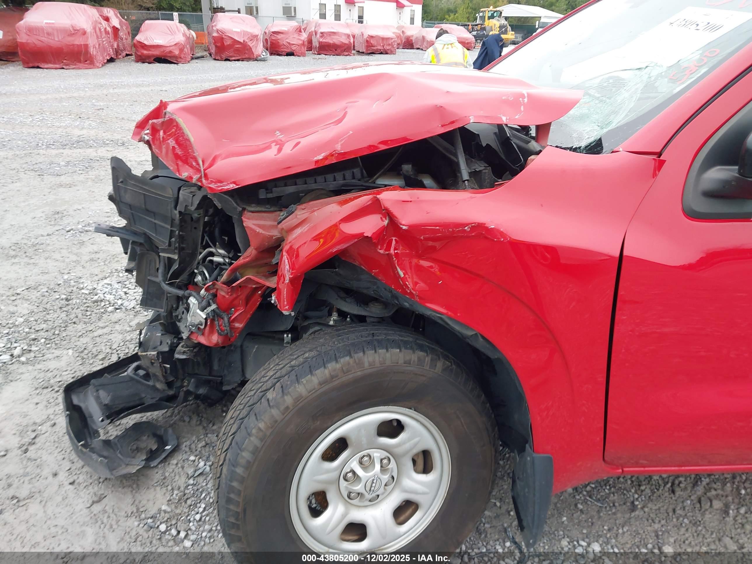 NISSAN FRONTIER image 6