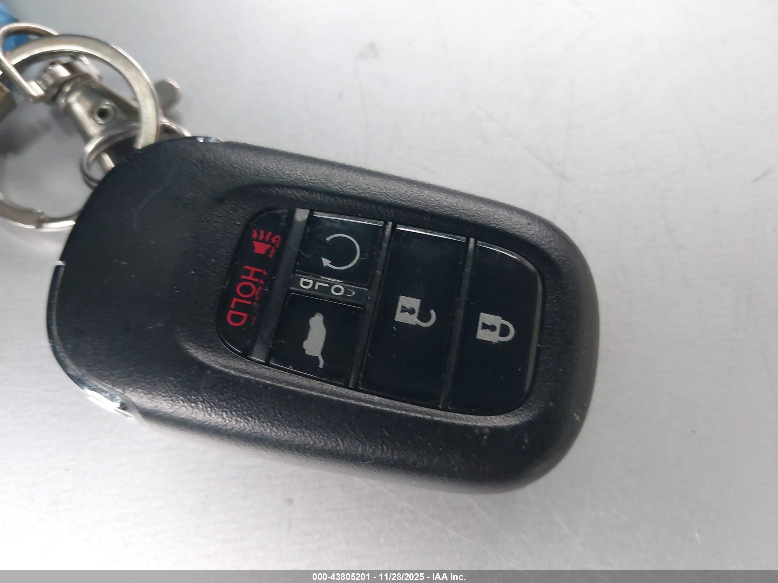 HONDA CR-V image 11