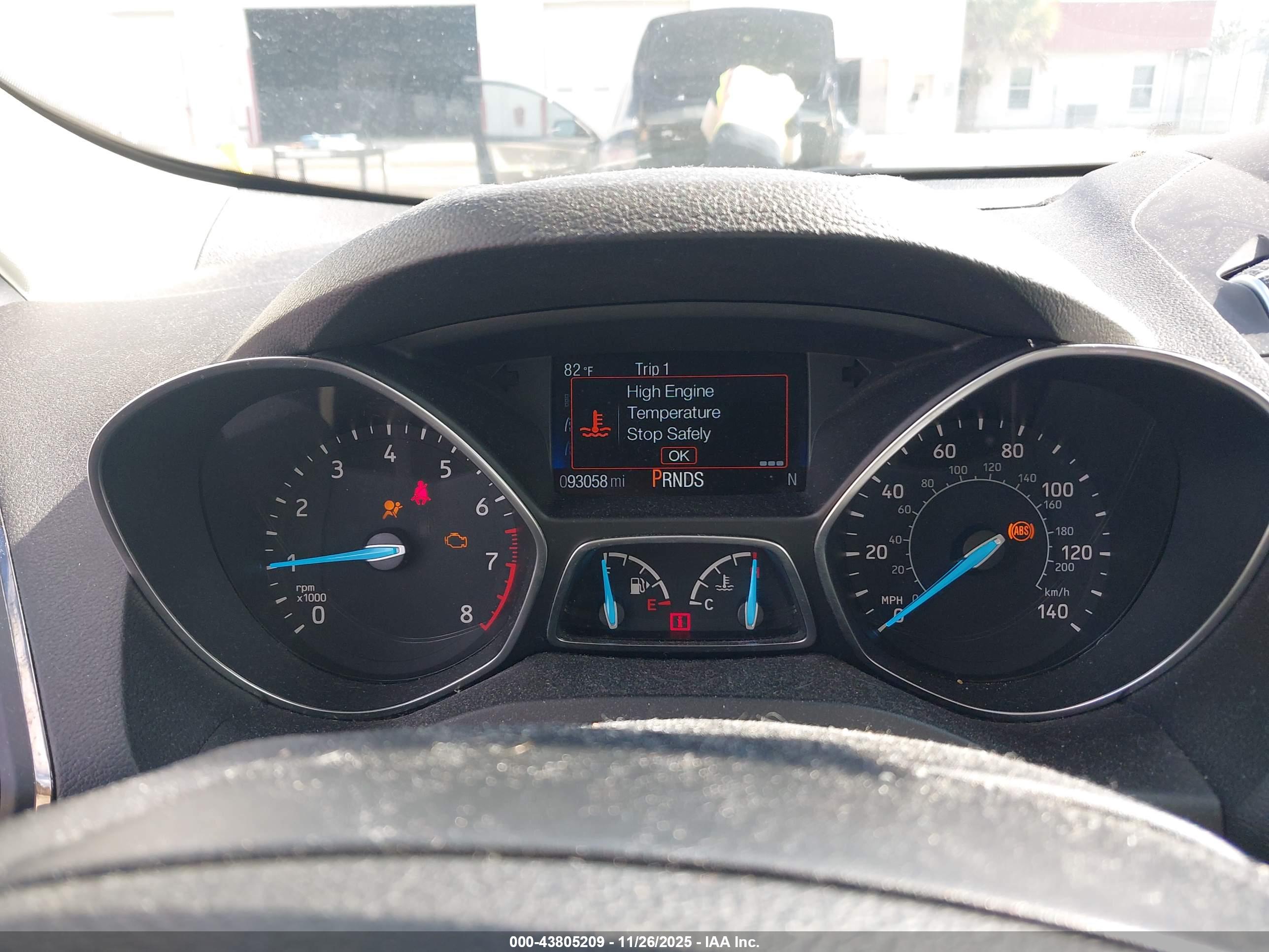 FORD ESCAPE image 7