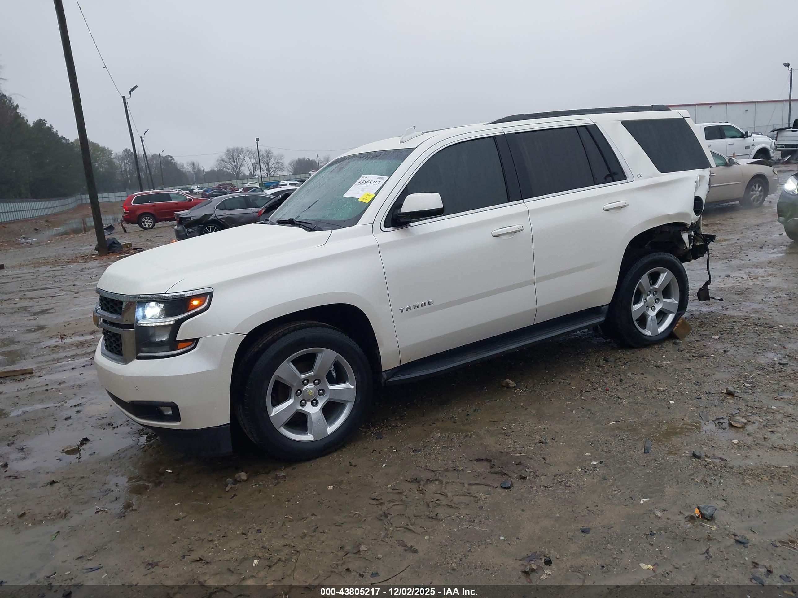 CHEVROLET TAHOE image 2