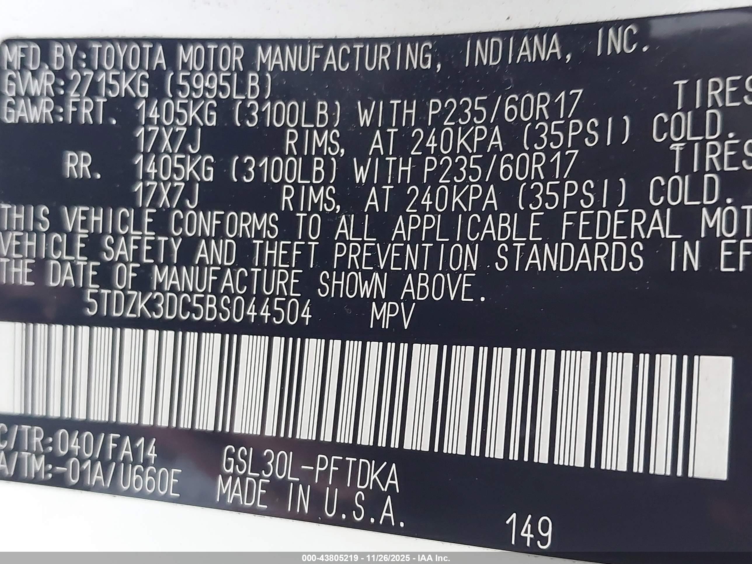 TOYOTA SIENNA image 9