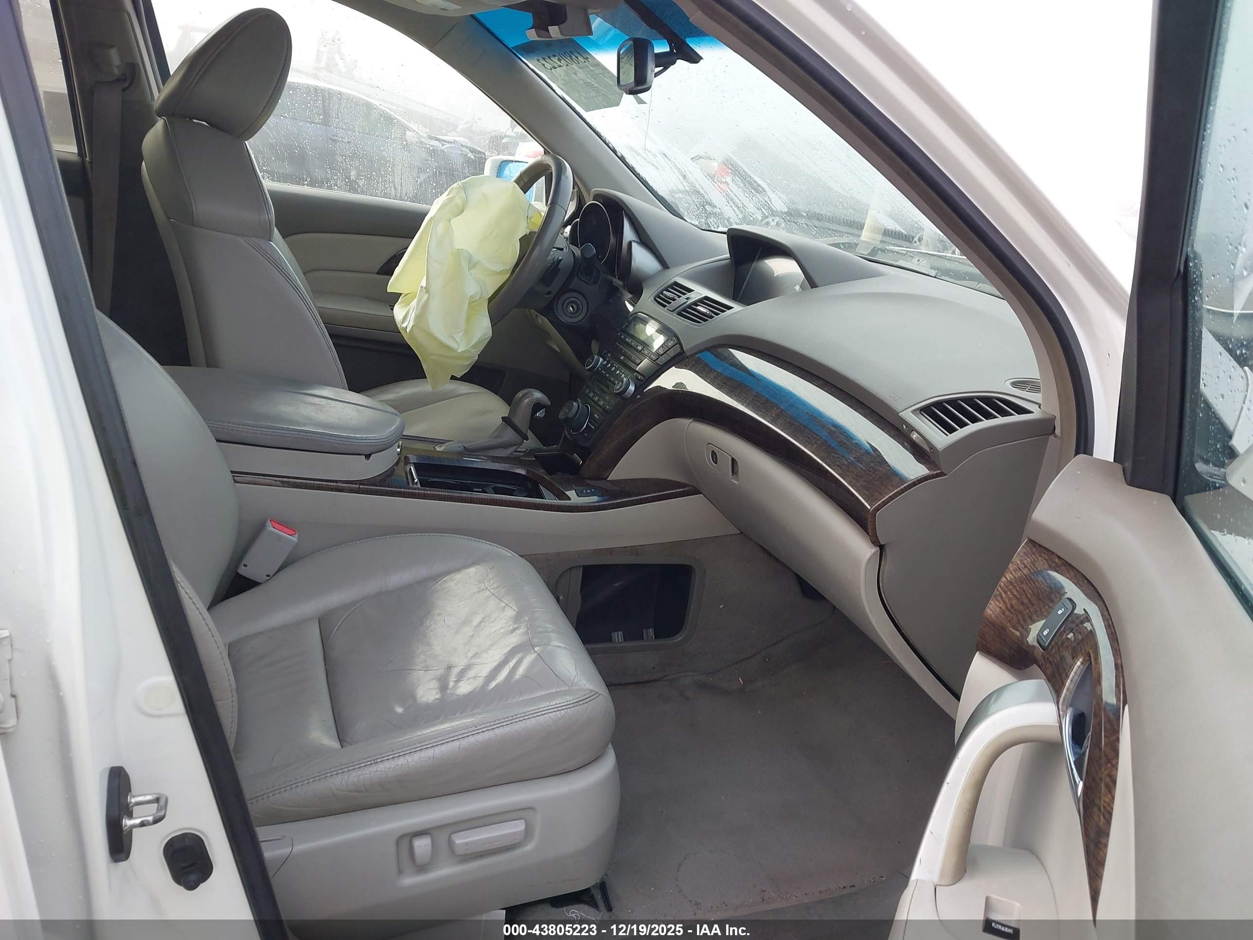 ACURA MDX image 5