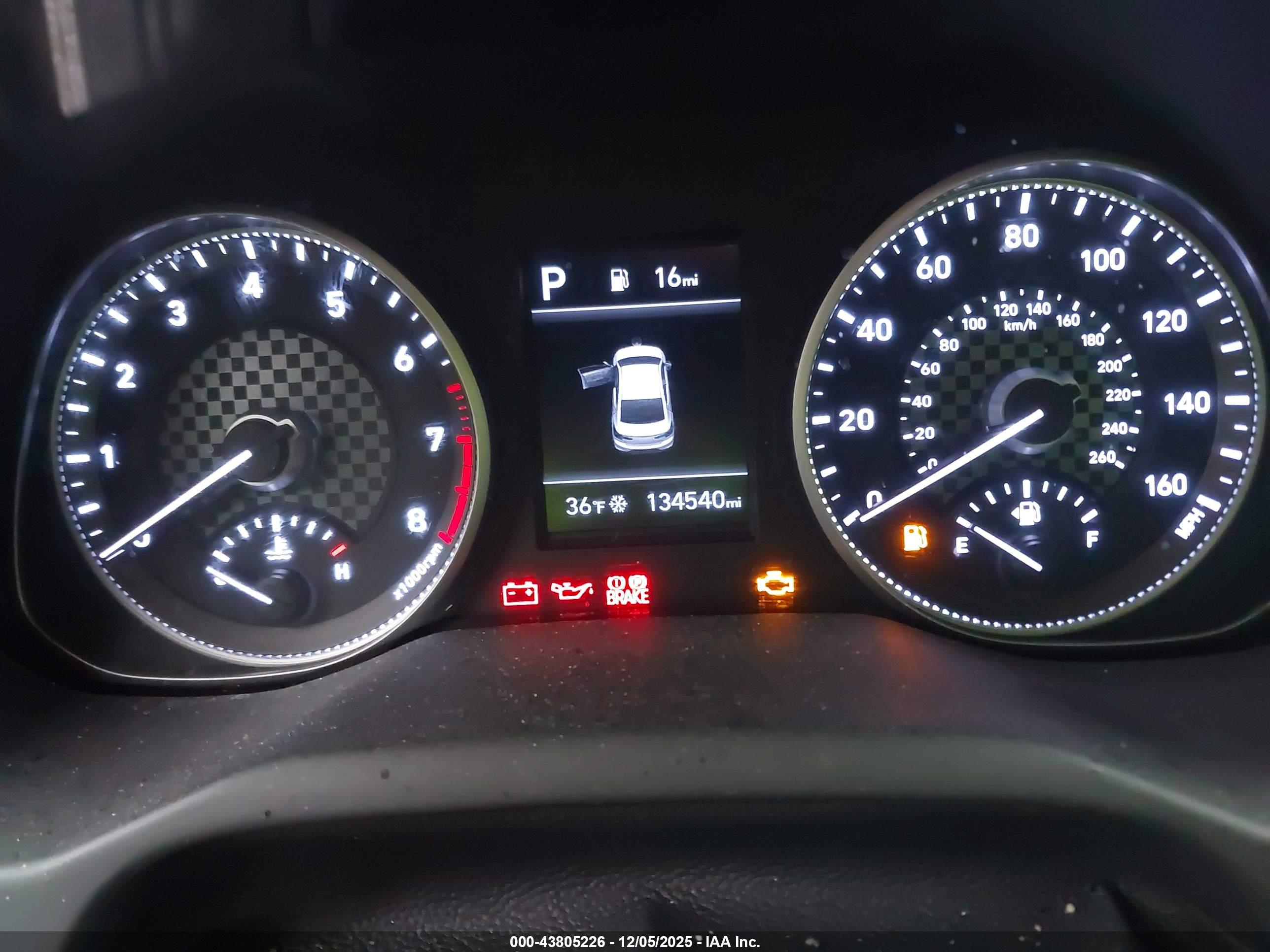 HYUNDAI ELANTRA image 7