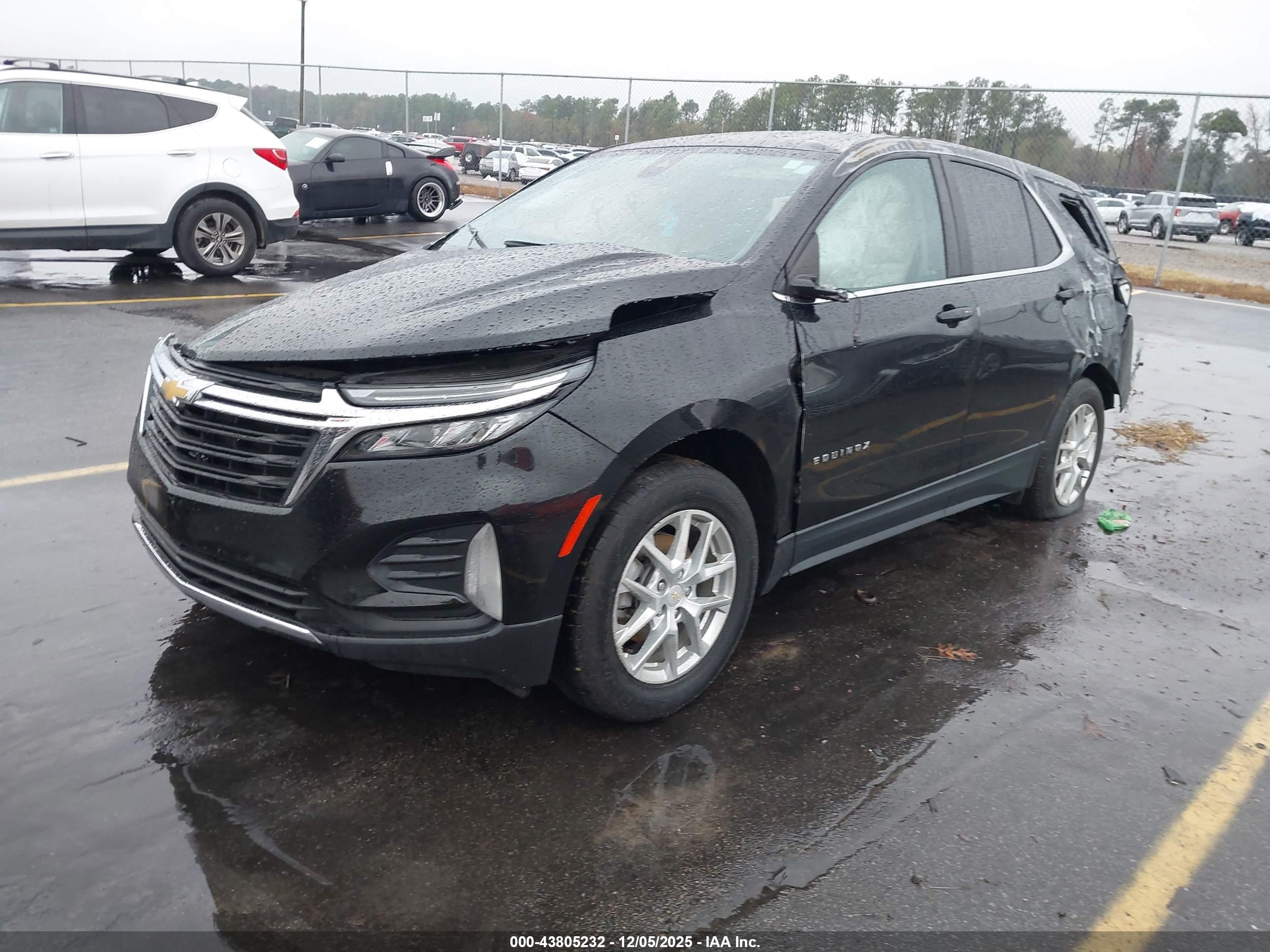 CHEVROLET EQUINOX image 2