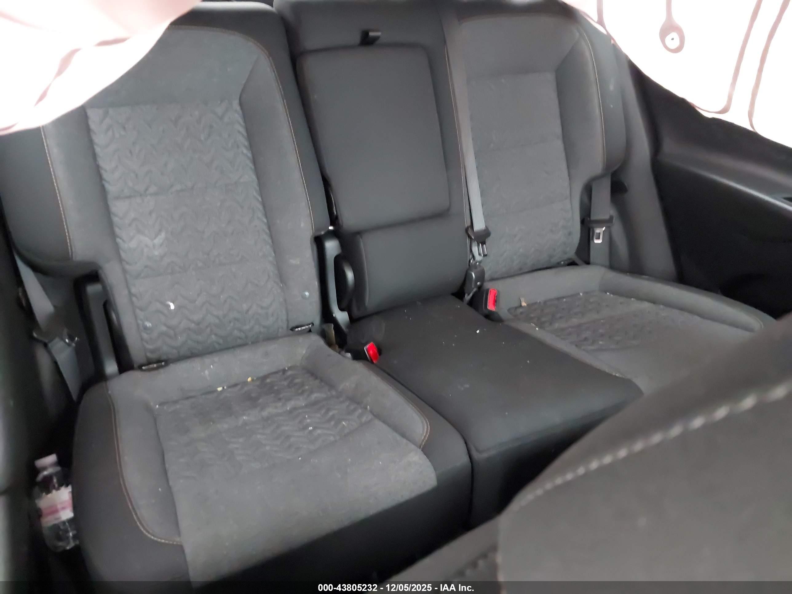CHEVROLET EQUINOX image 8