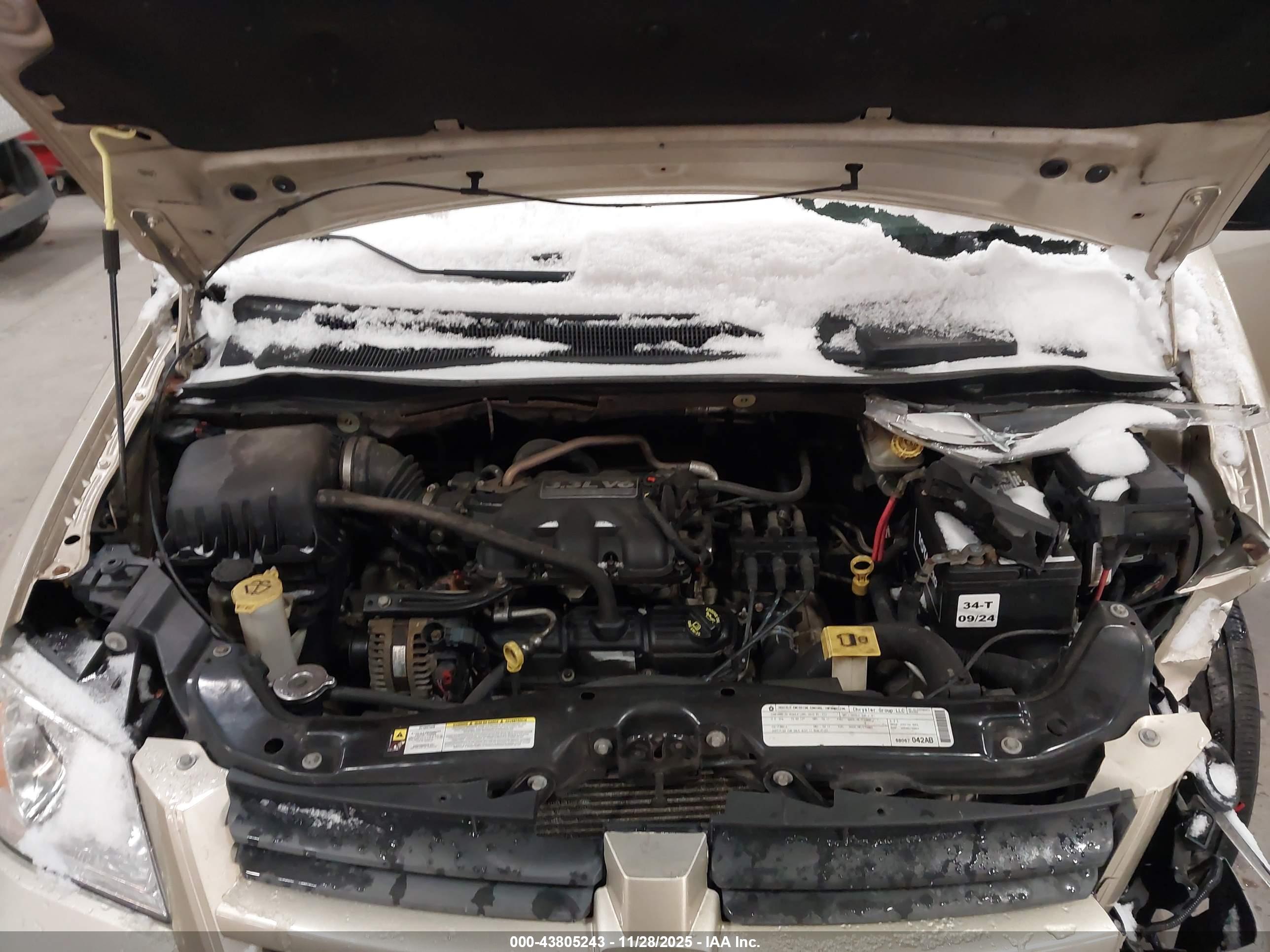 DODGE GRAND image 10