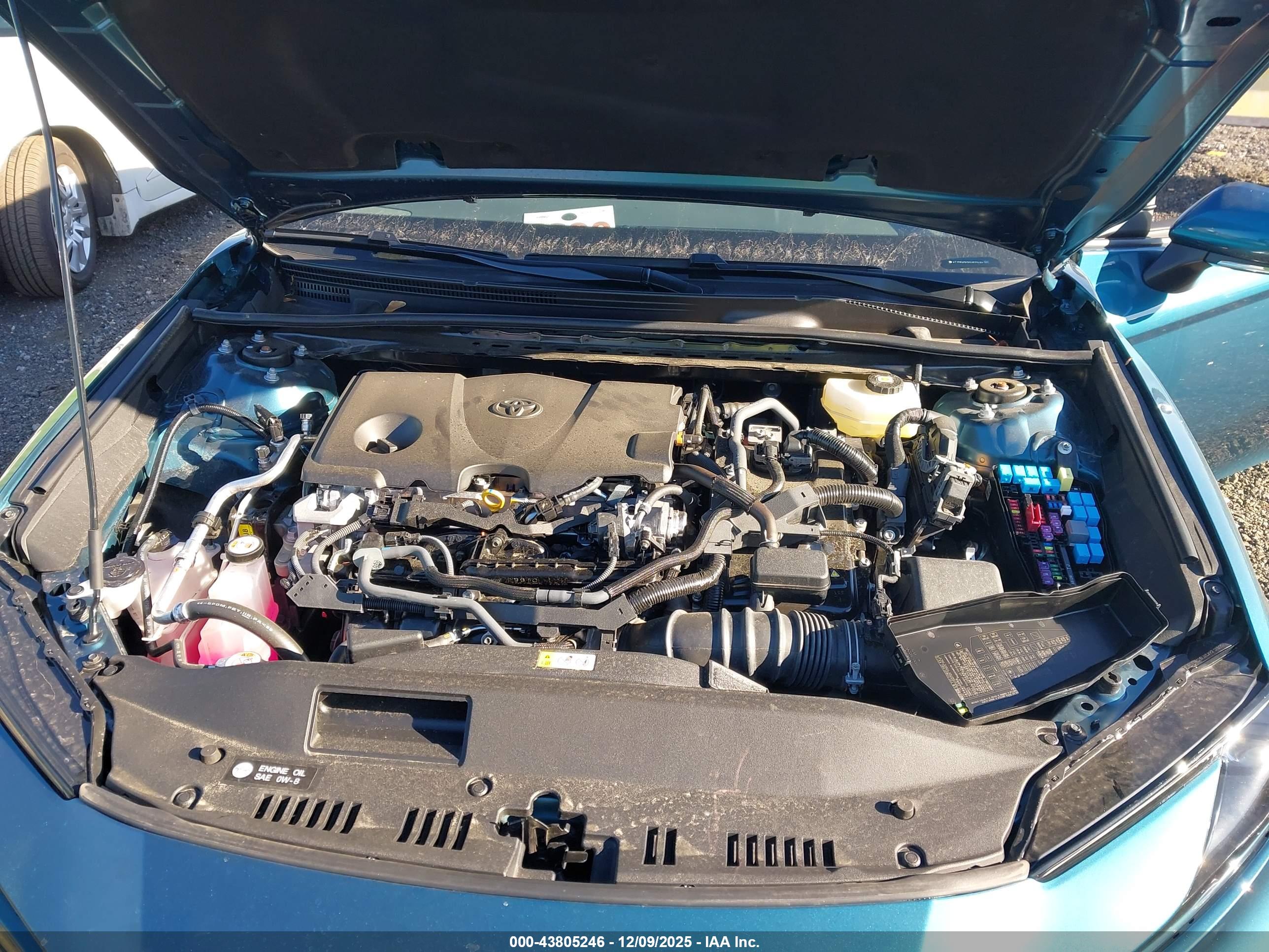 TOYOTA CAMRY image 10