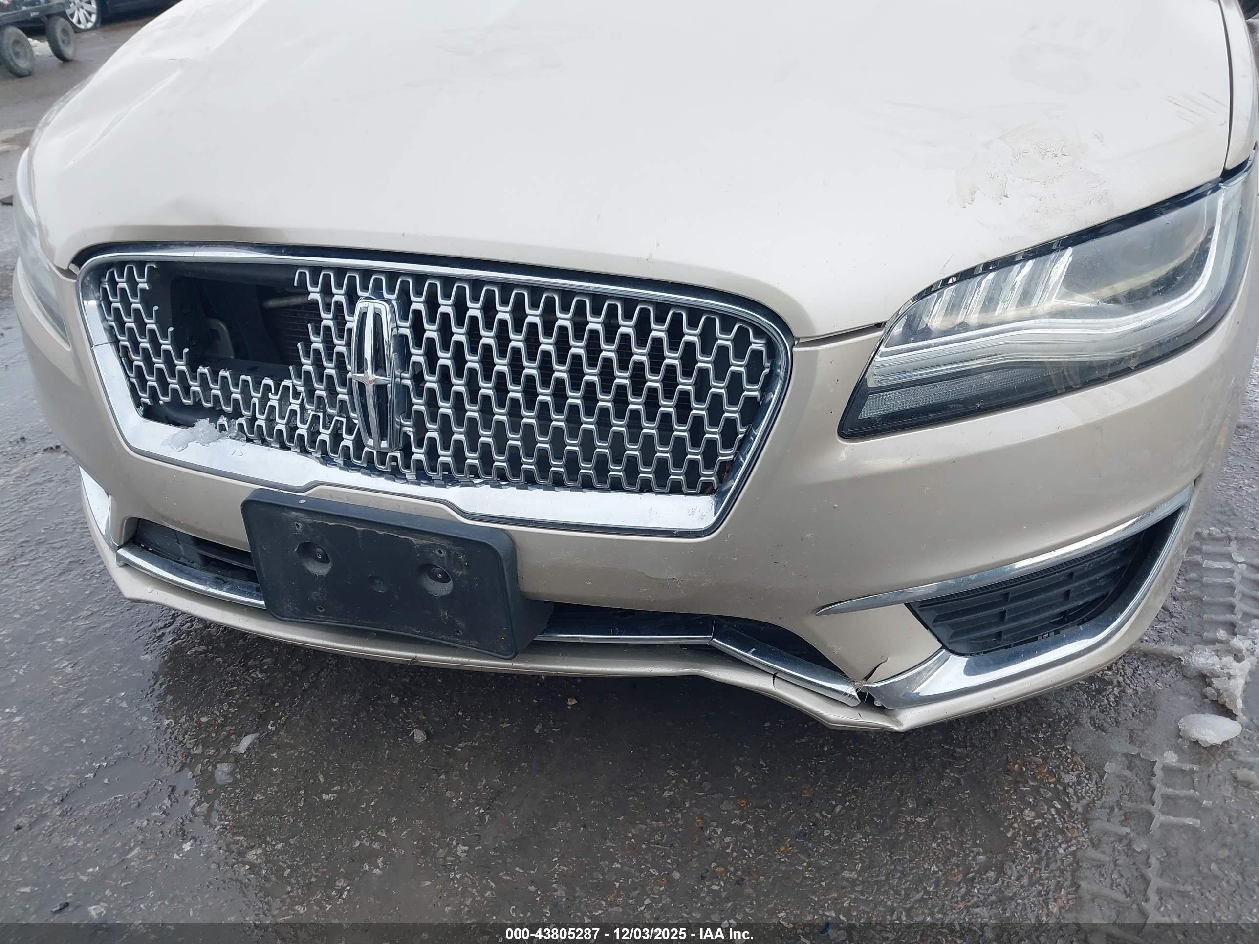 LINCOLN MKZ image 6