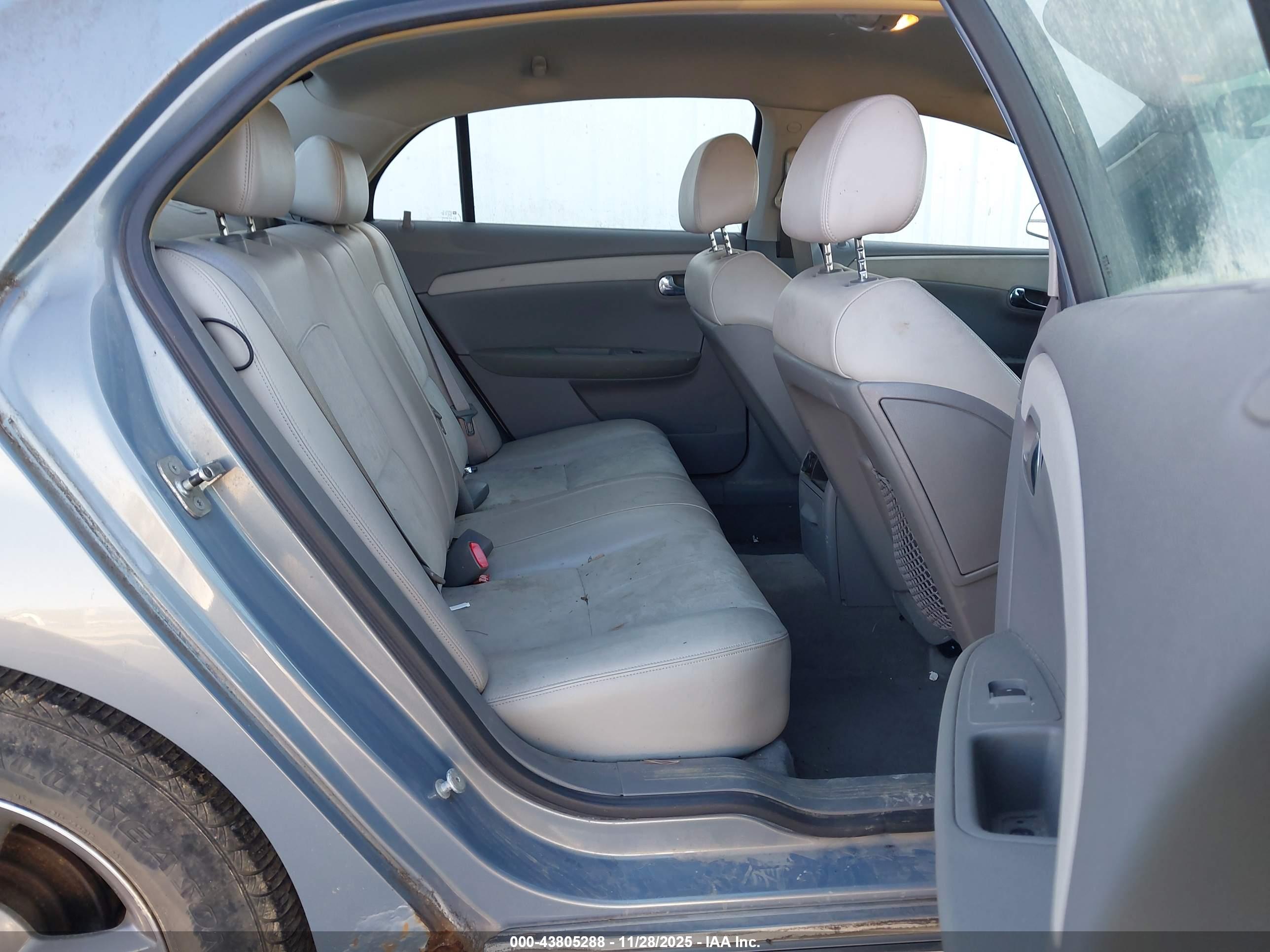 CHEVROLET MALIBU image 8