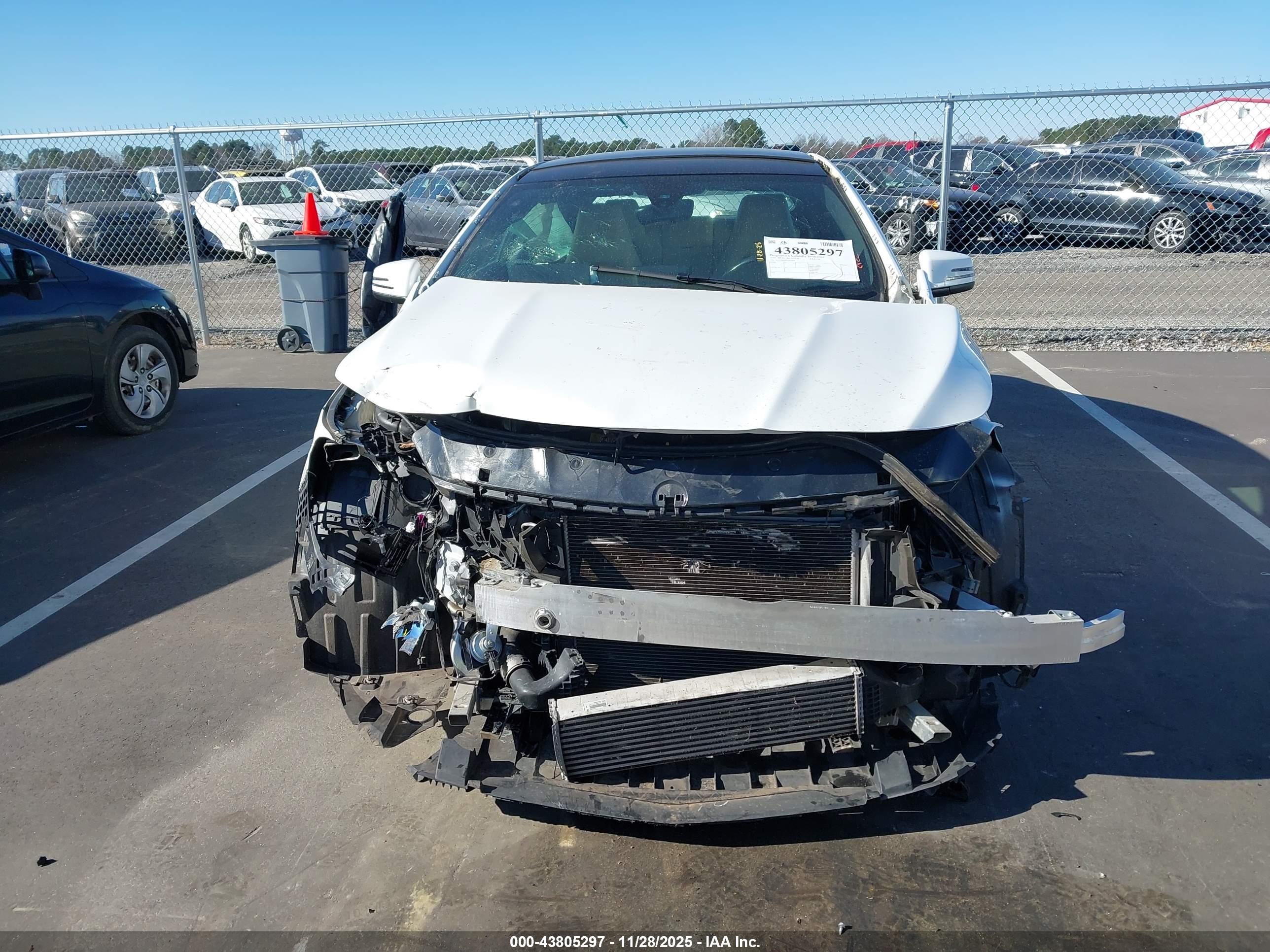 MERCEDES-BENZ CLA image 6