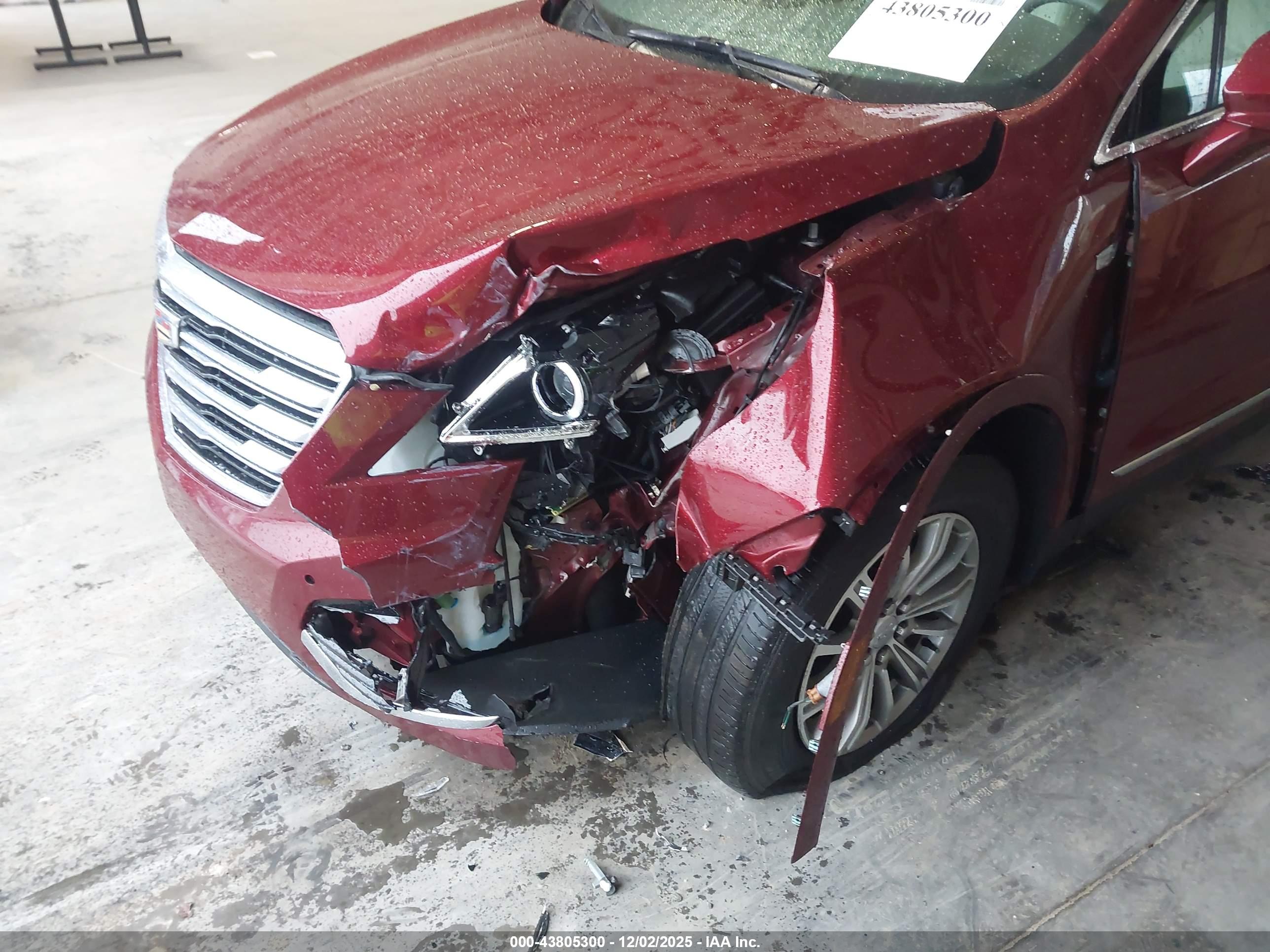 CADILLAC XT5 image 6