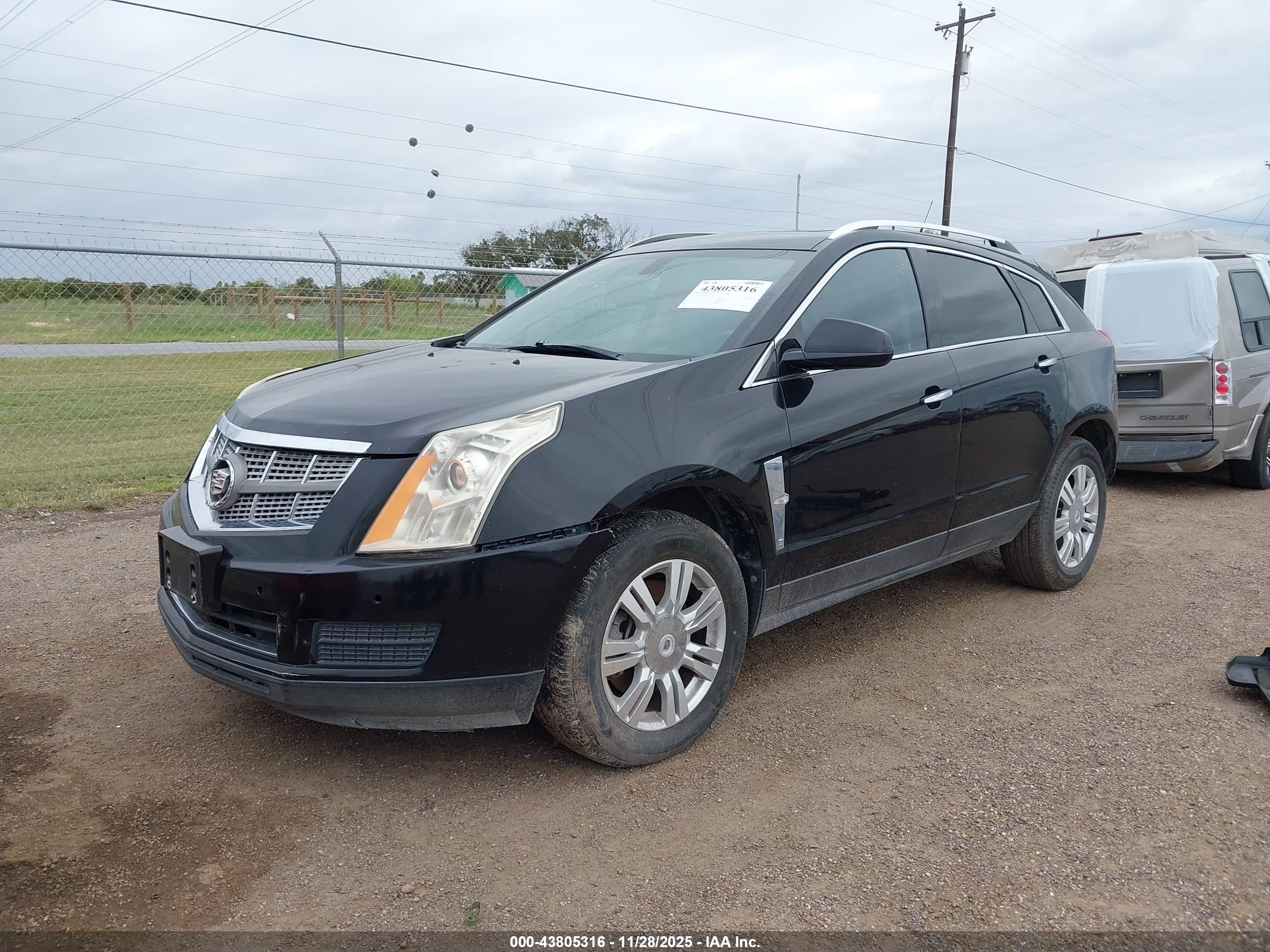 CADILLAC SRX image 2