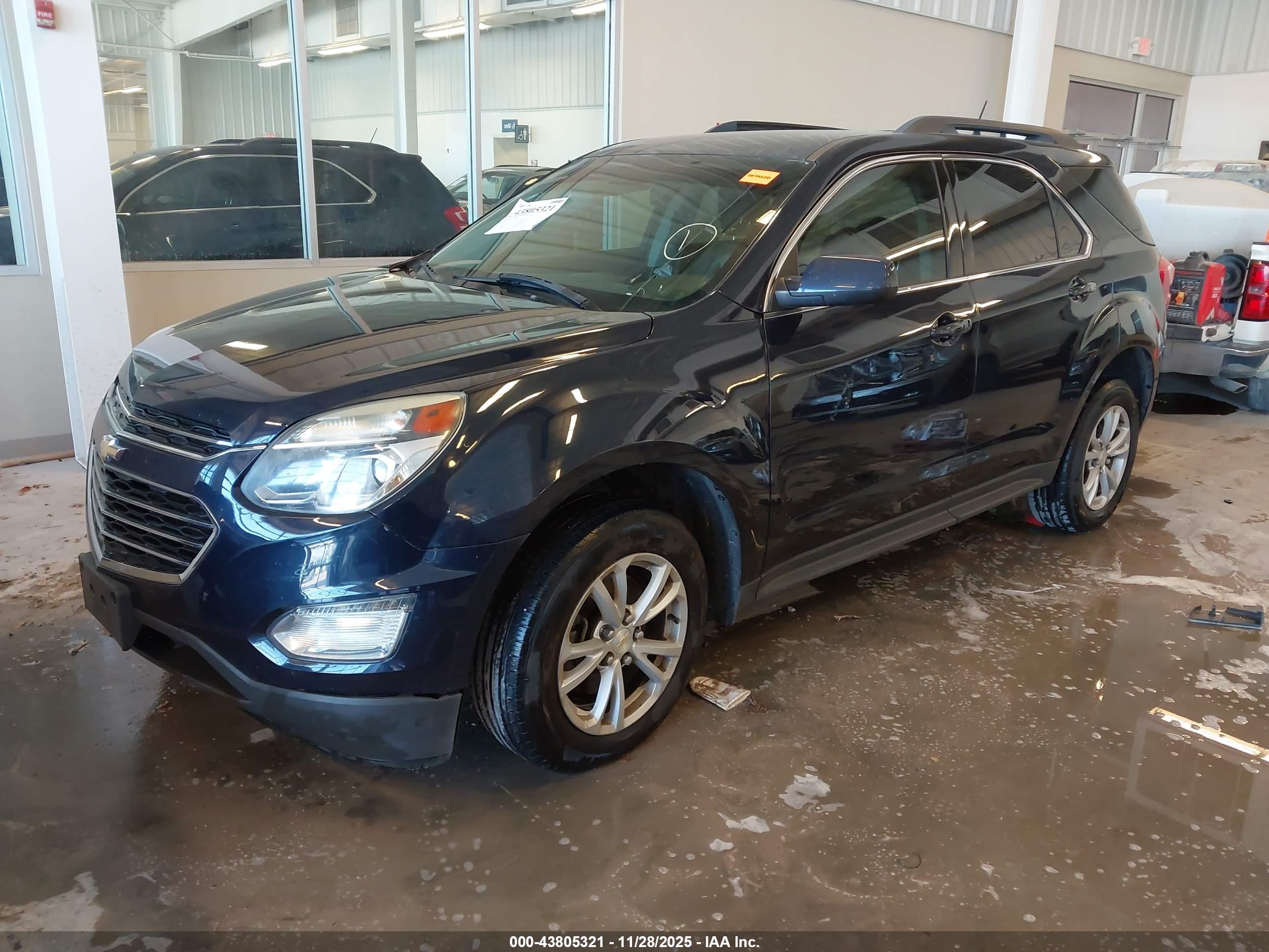 CHEVROLET EQUINOX image 2