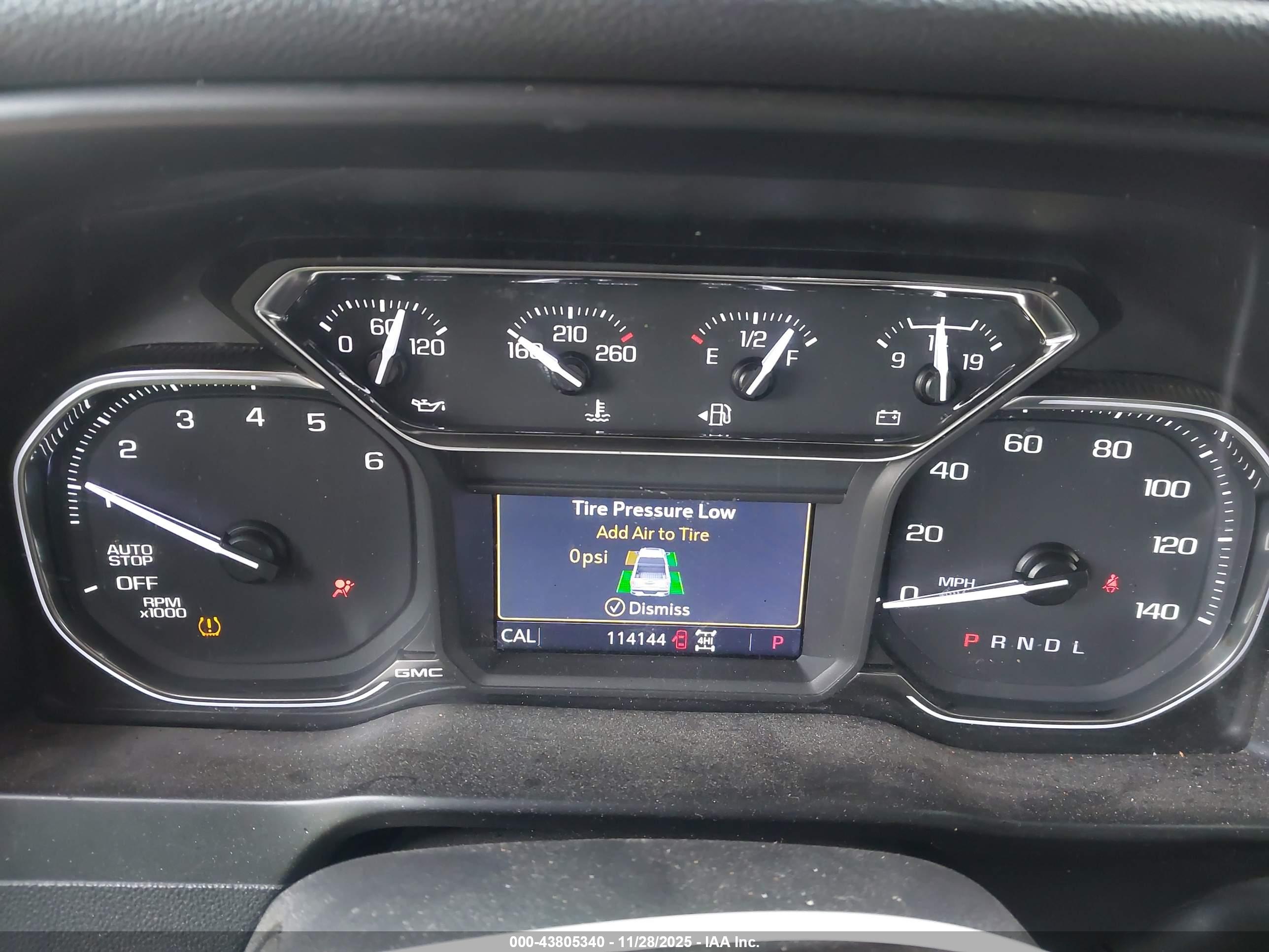 GMC SIERRA image 7