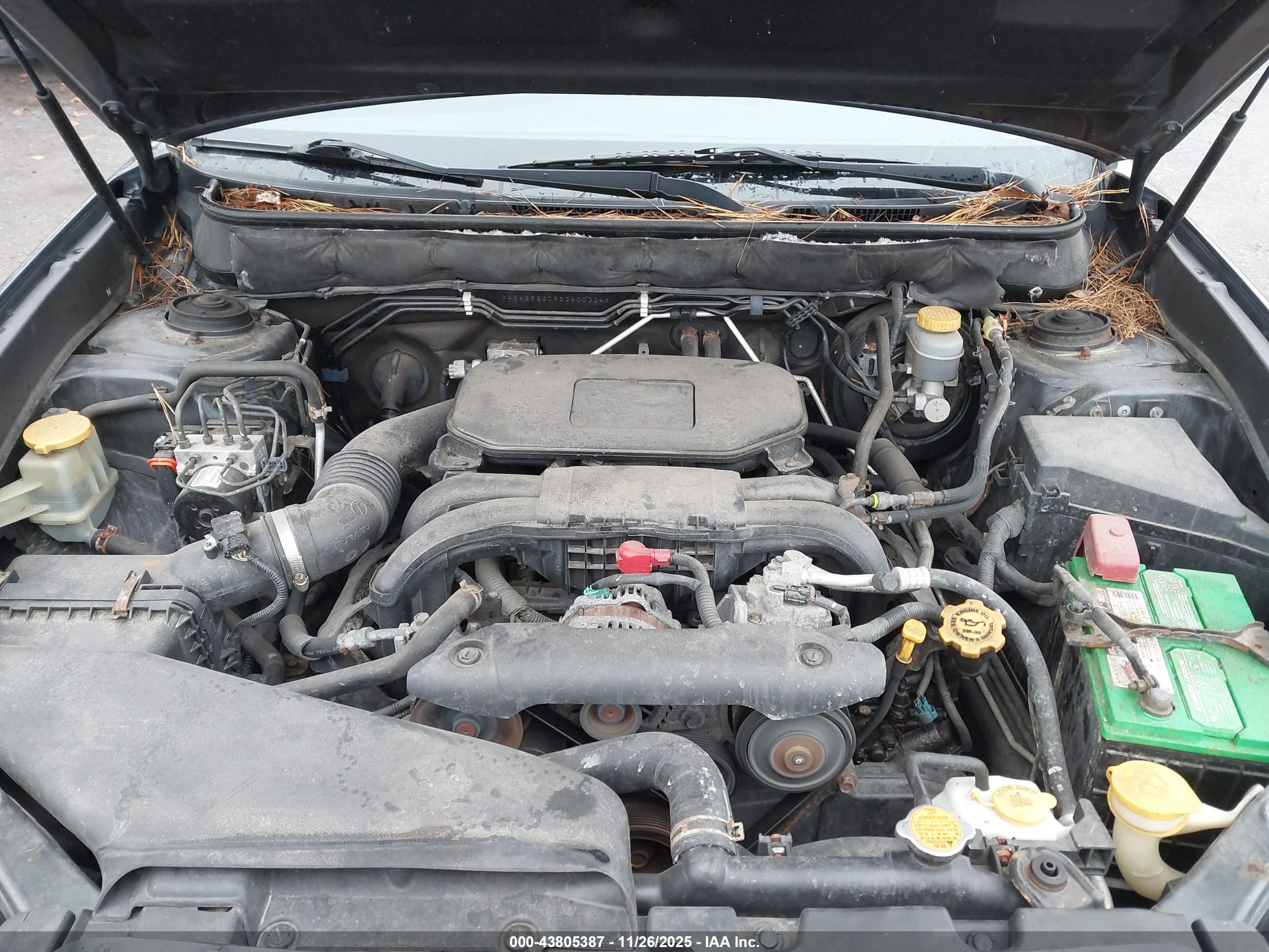 SUBARU OUTBACK image 10