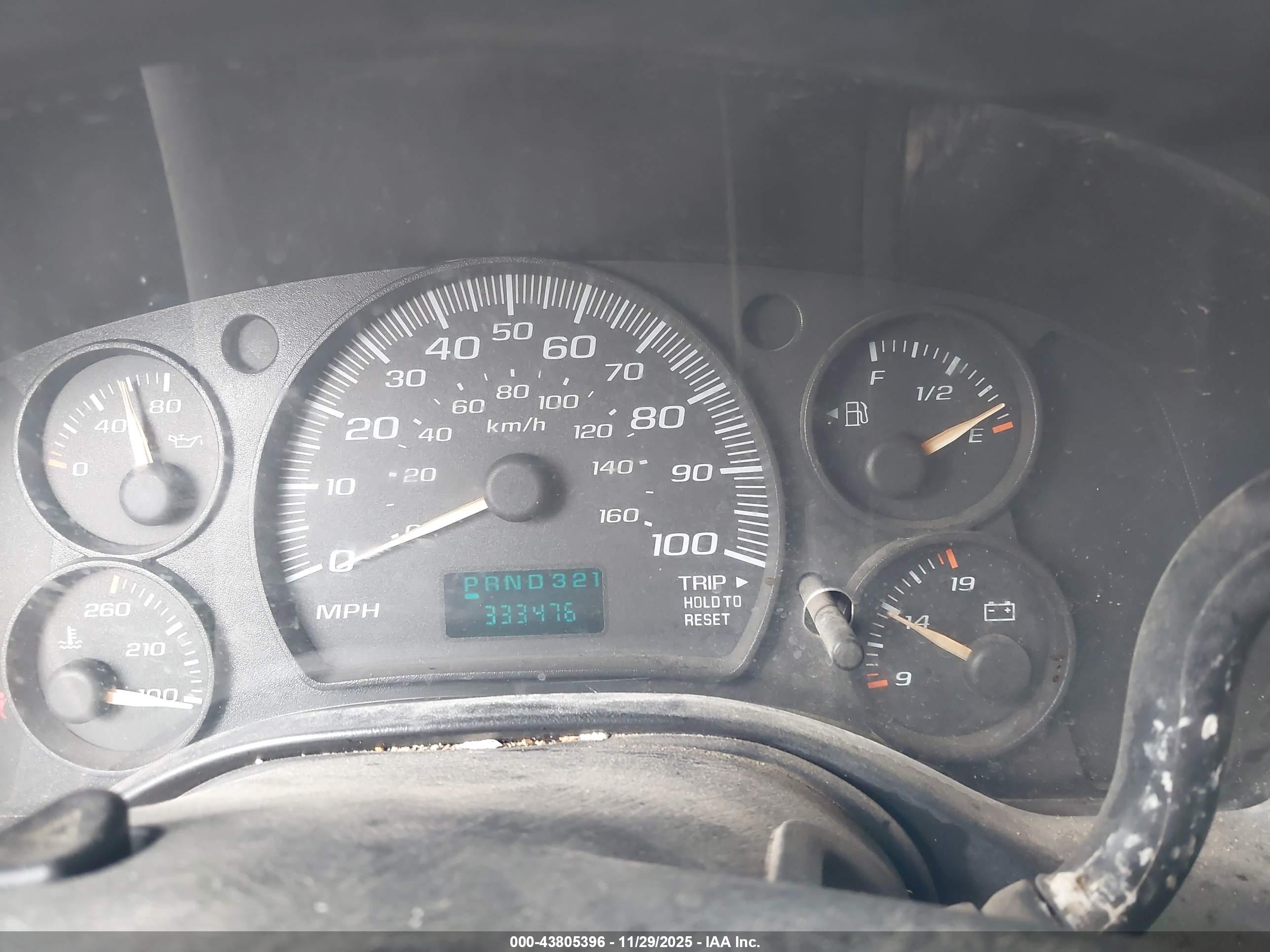 GMC SAVANA image 7