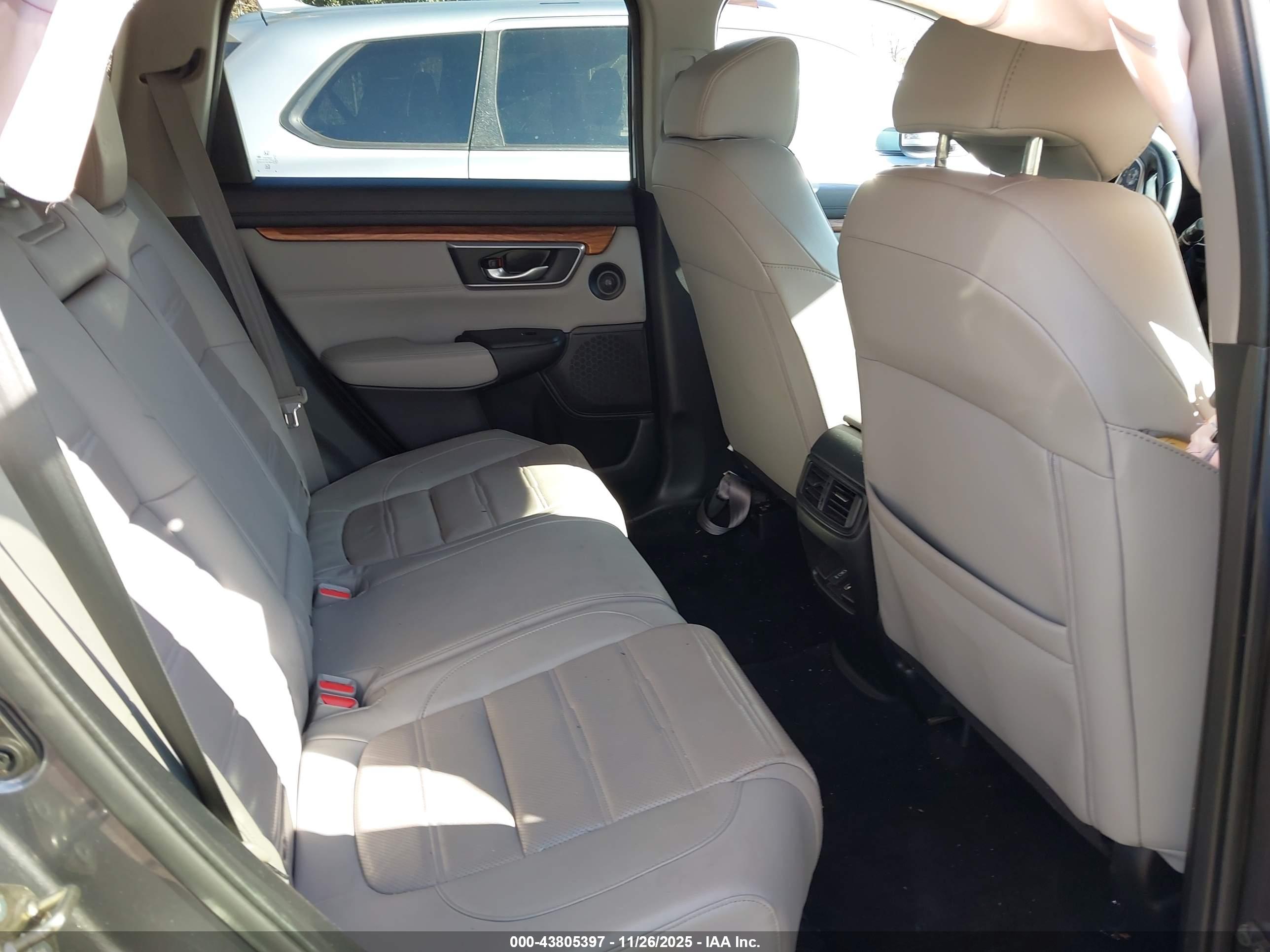 HONDA CR-V image 8